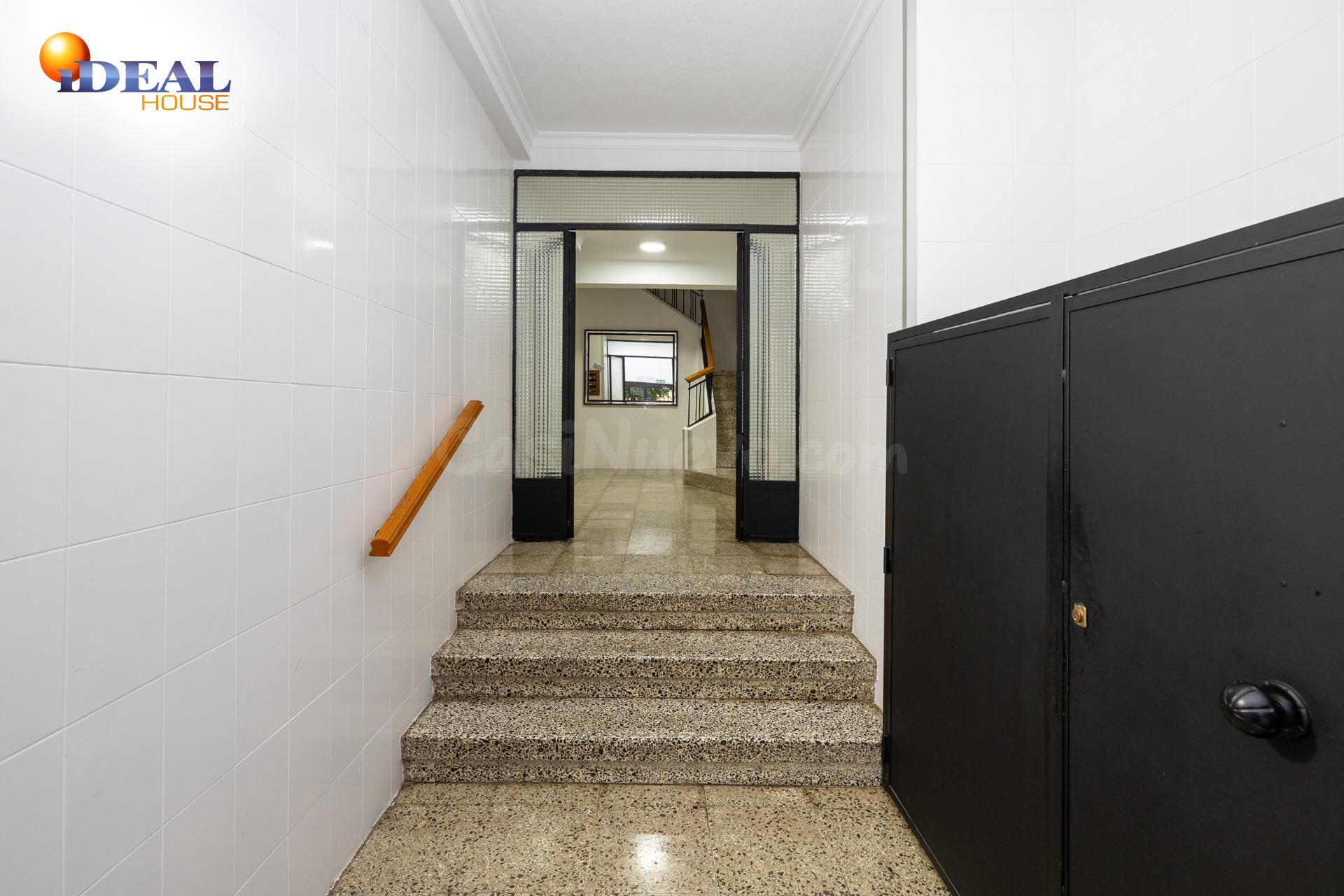 Piso de tres dormitorios en el Realejo - foto 2
