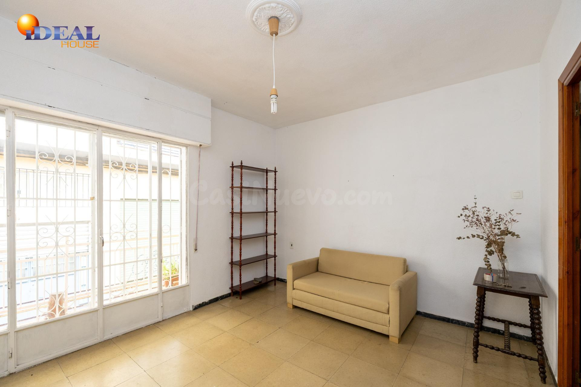 Piso de tres dormitorios en el Realejo - foto 4