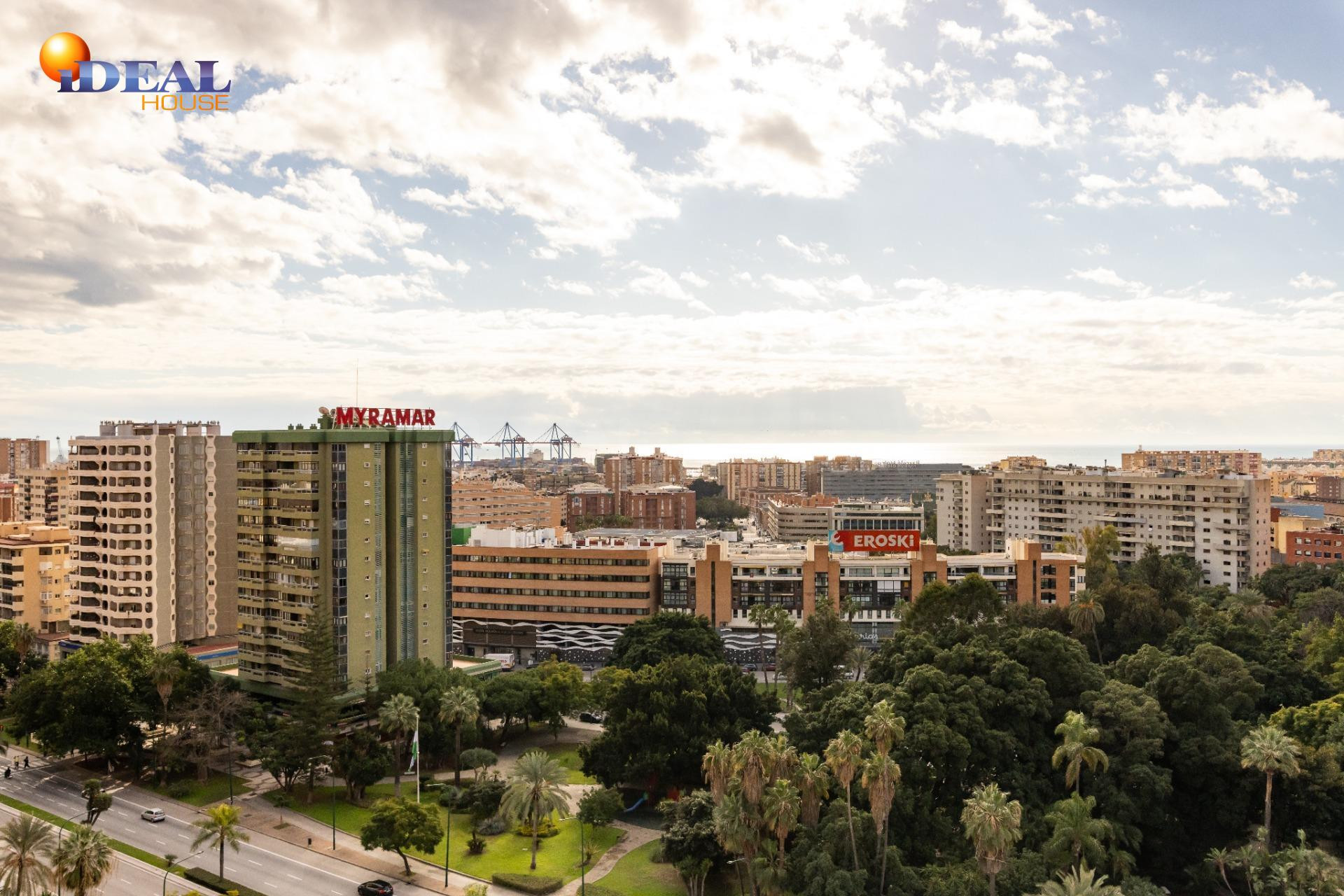 ¡Tu hogar ideal en el corazón de Málaga! ✨