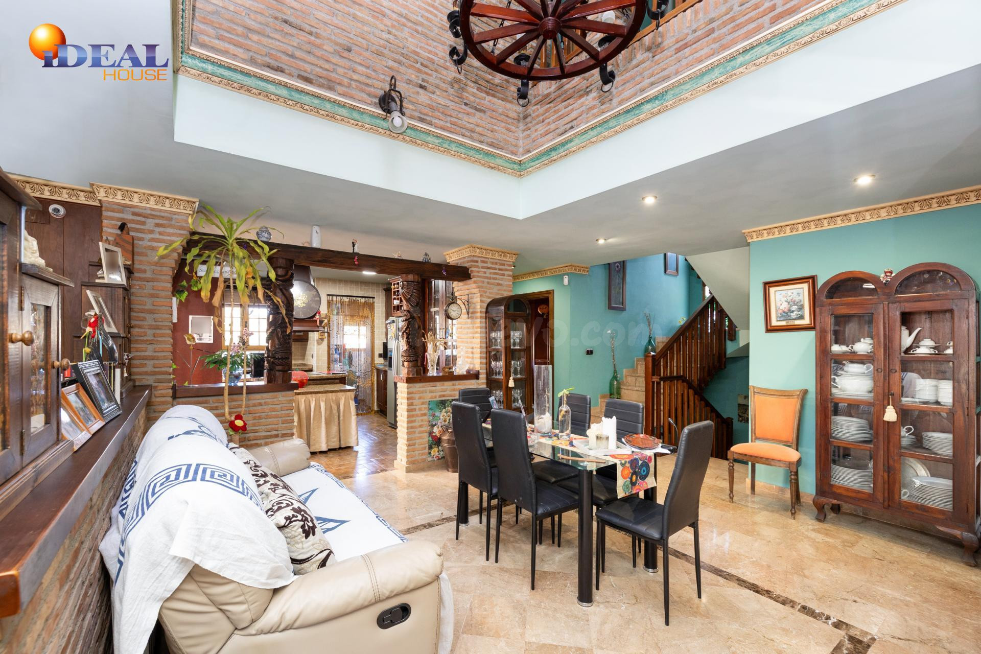 Espectacular Villa de Lujo en Valle de Lecrín | 1.713m2 de P - foto 5