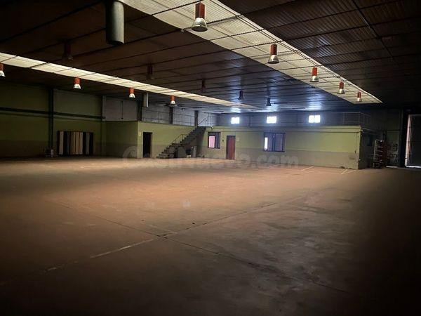 NAVE EN EL POLÍGONO ARGALES - foto 5