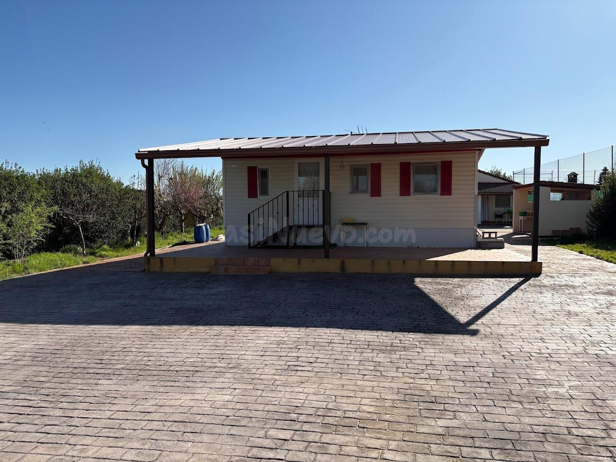 TERRENO RUSTICO CON CASA EN CUBILLAS DE SANTA MARTA - foto 3