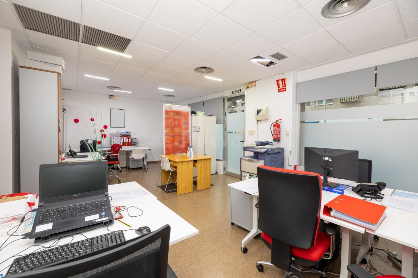 Estupendo local en Camino Bajo de Huétor - foto 5