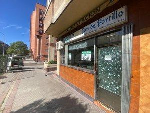 Local comercial 38m² en alquiler - Huerta del Rey - foto 2