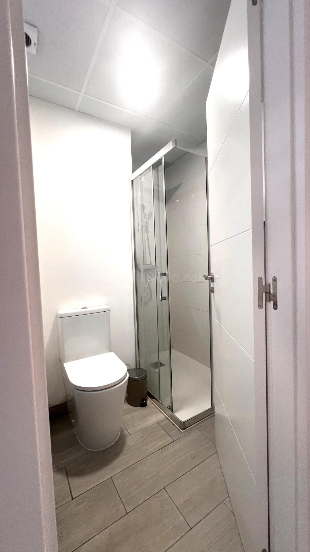 Piso 5 habitaciones 87m² en venta - Cruz de Humilladero- Pas - foto 5