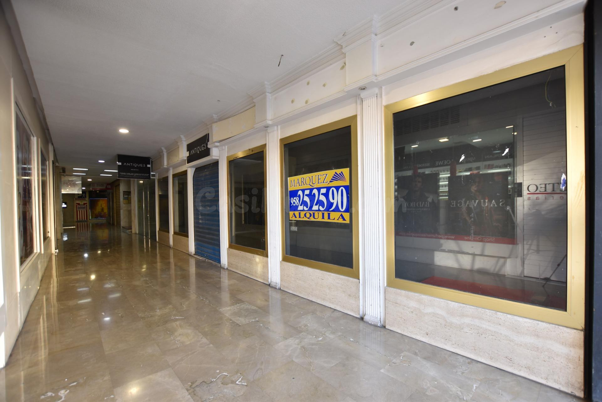 Local comercial 62m² en alquiler - Acera Del Darro - foto 3
