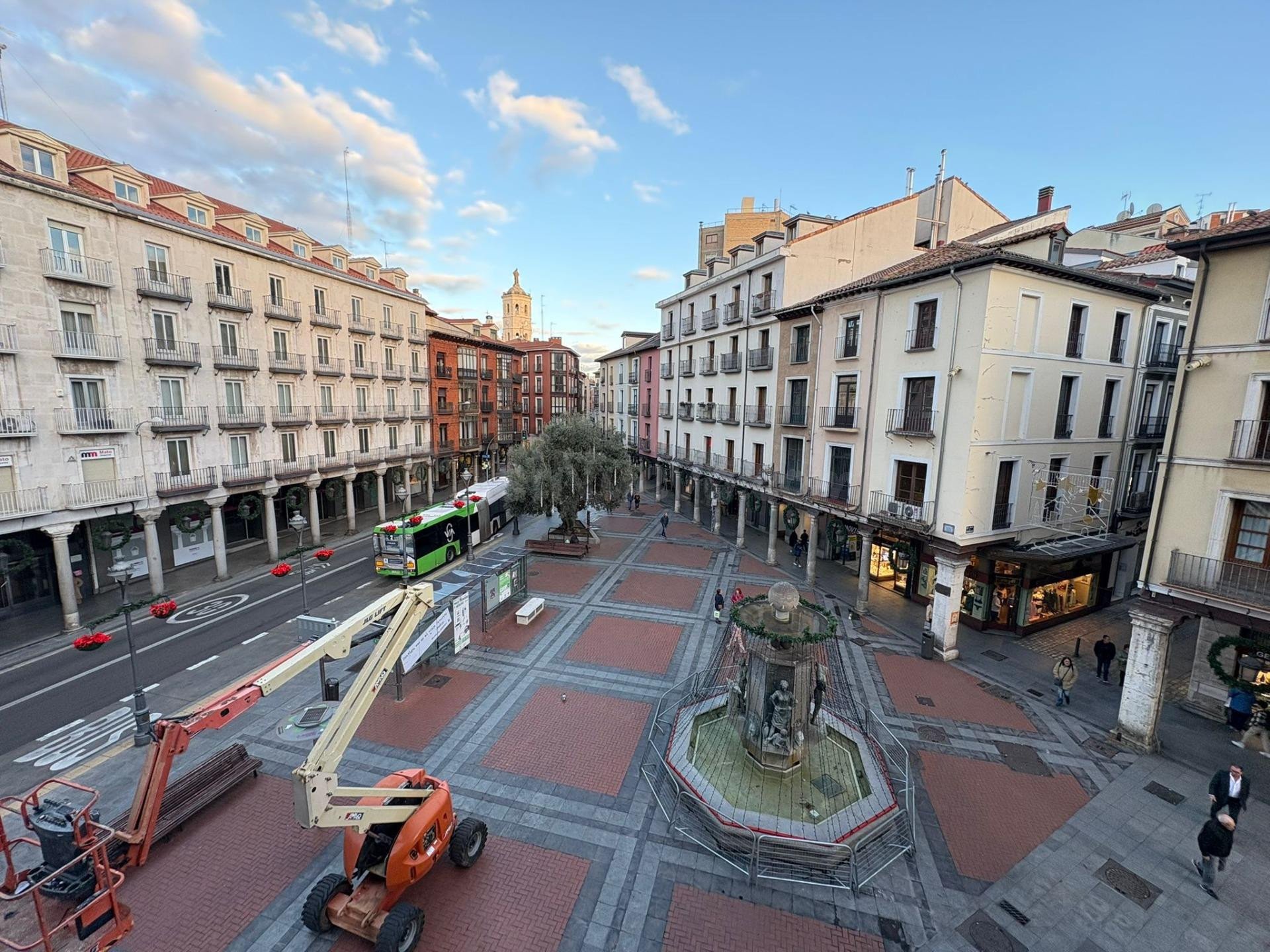 OFICINA EN VALLADOLID (CENTRO) - foto 2