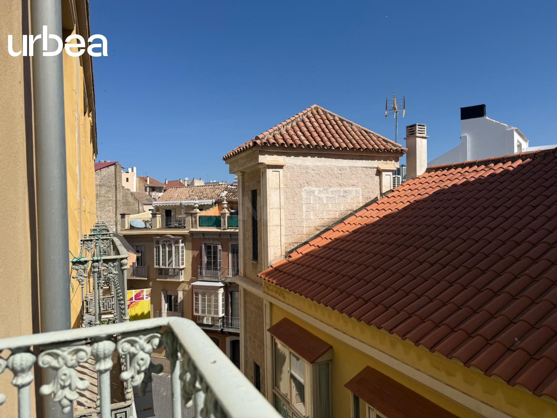 Piso de 1 dormitorio con licencia turística en Málaga Centro - foto 4