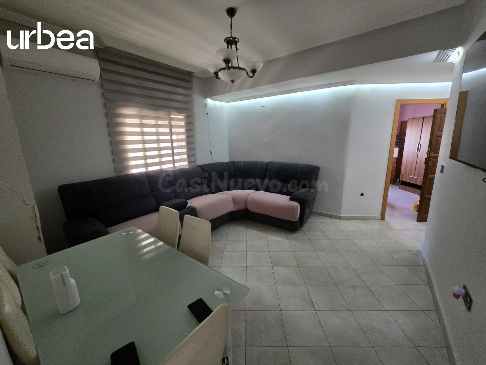 Piso en Venta en El Torcal, Málaga - Ideal para Entrar a Viv - foto 5
