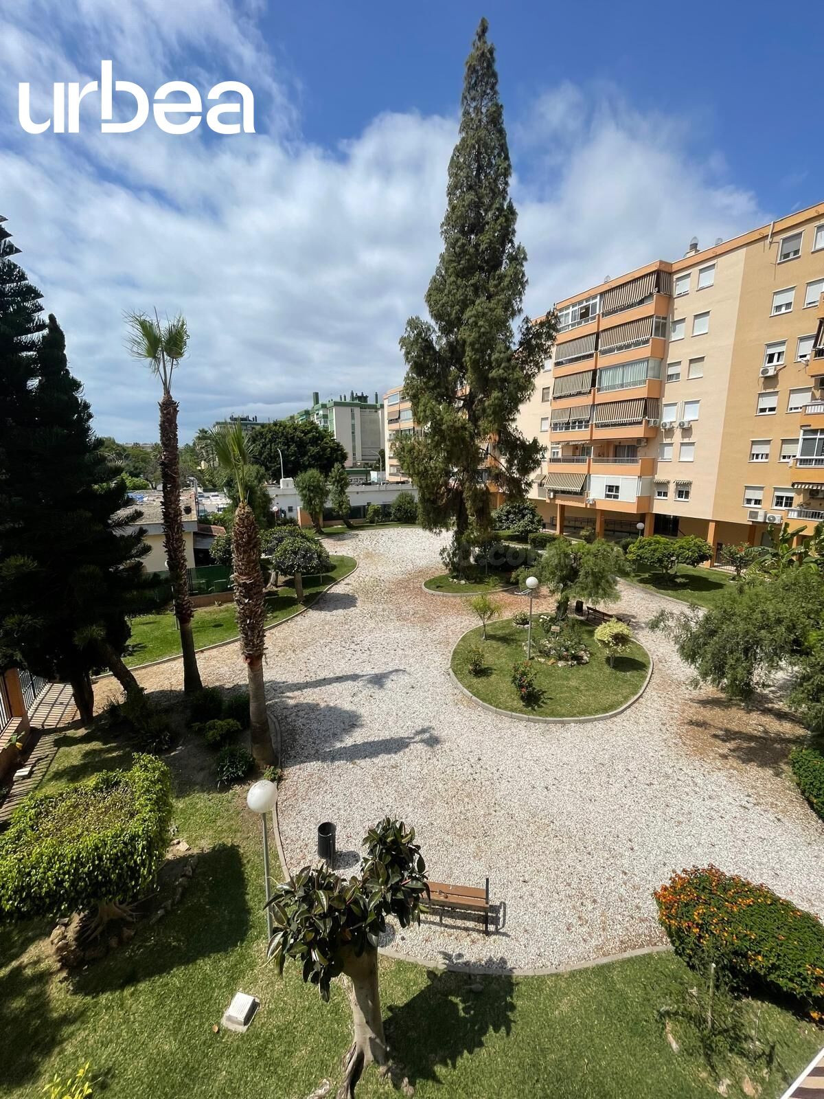 Piso de 107 m2 con 3 dormitorios en Parque Mediterráneo–Los  - foto 2