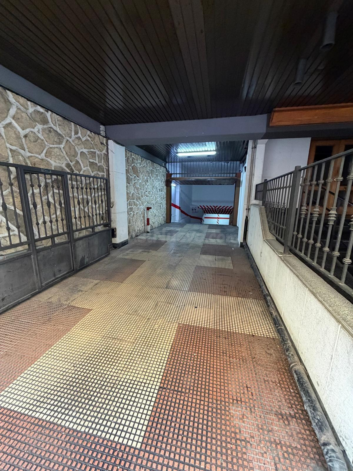 PLAZA GARAJE MACIAS PICAVEA - foto 2