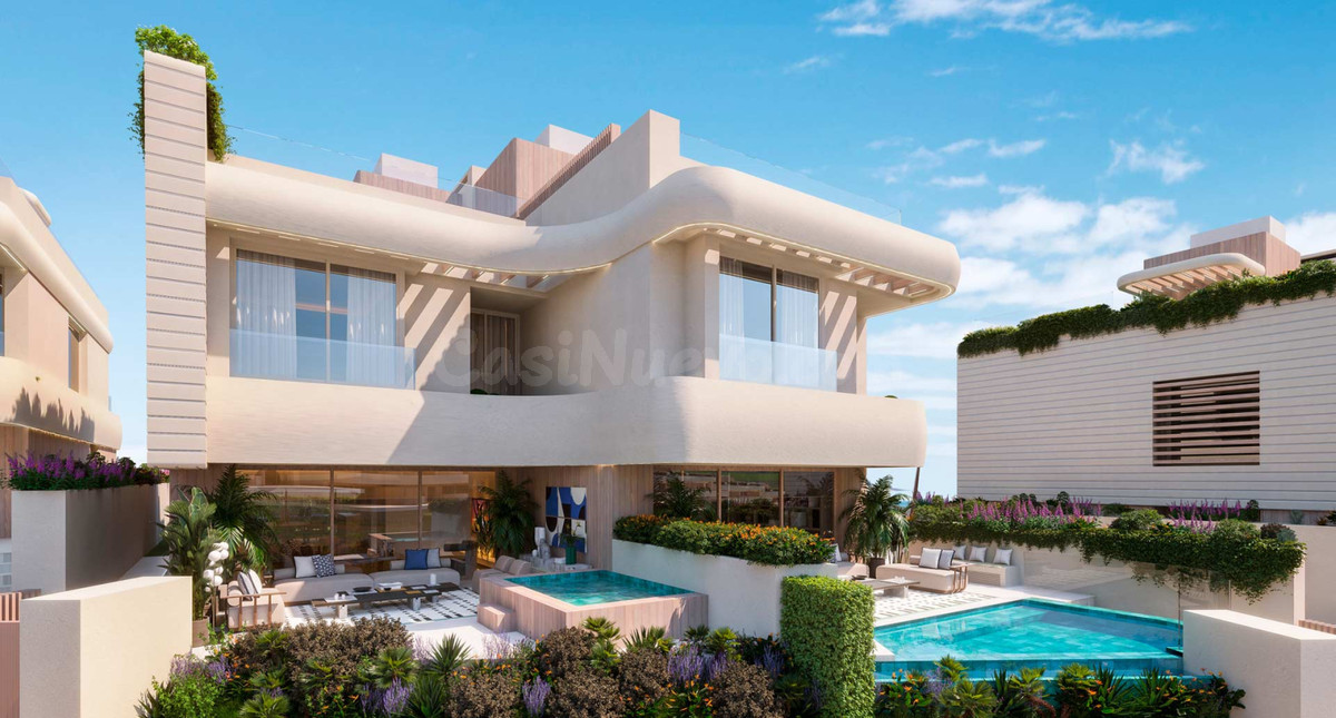 Chalet 4 habitaciones 397m² en venta - Costabella - Ricmar