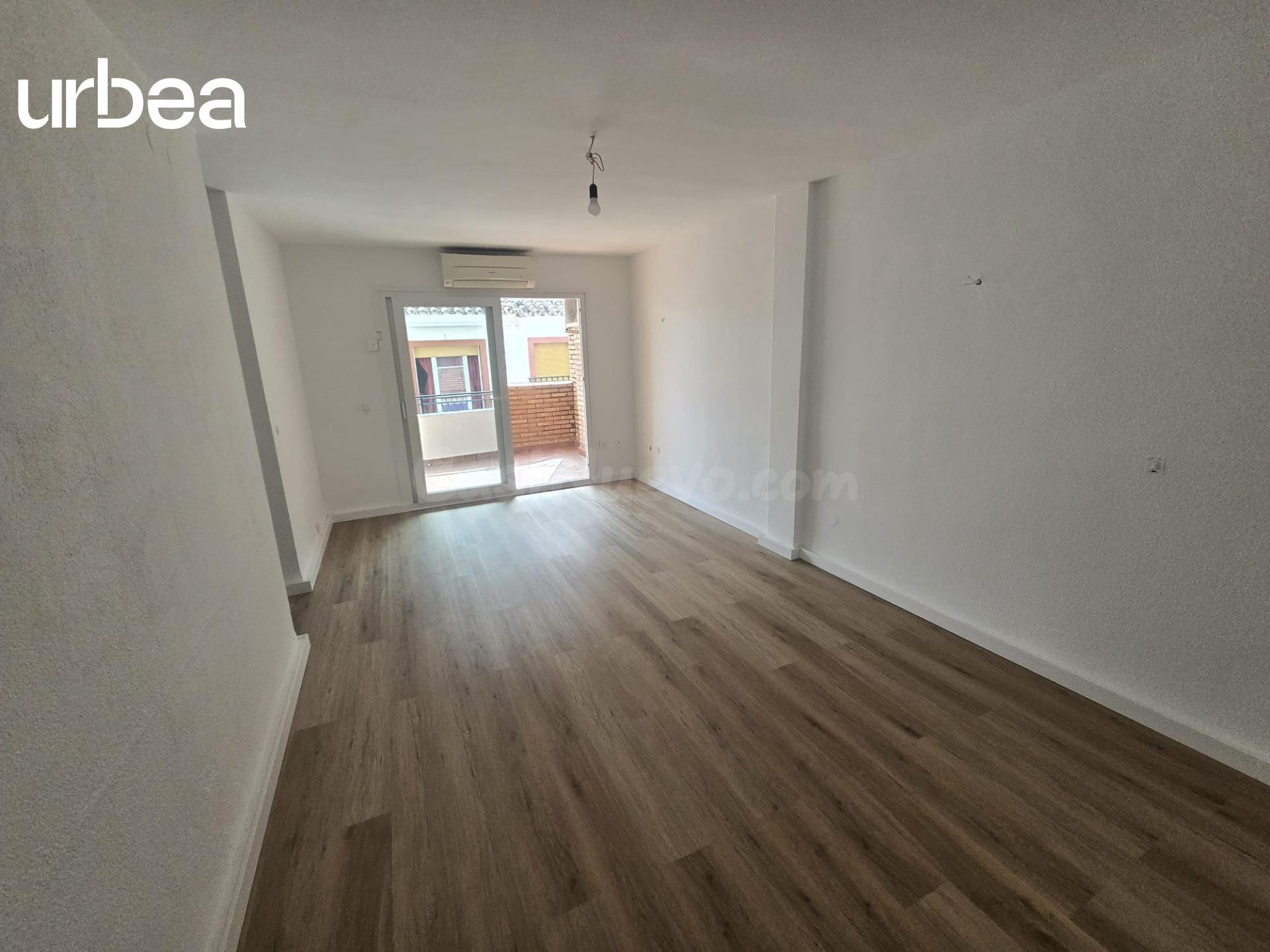Estupenda vivienda de 4 dormitorios en el corazón de Arroyo  - foto 3