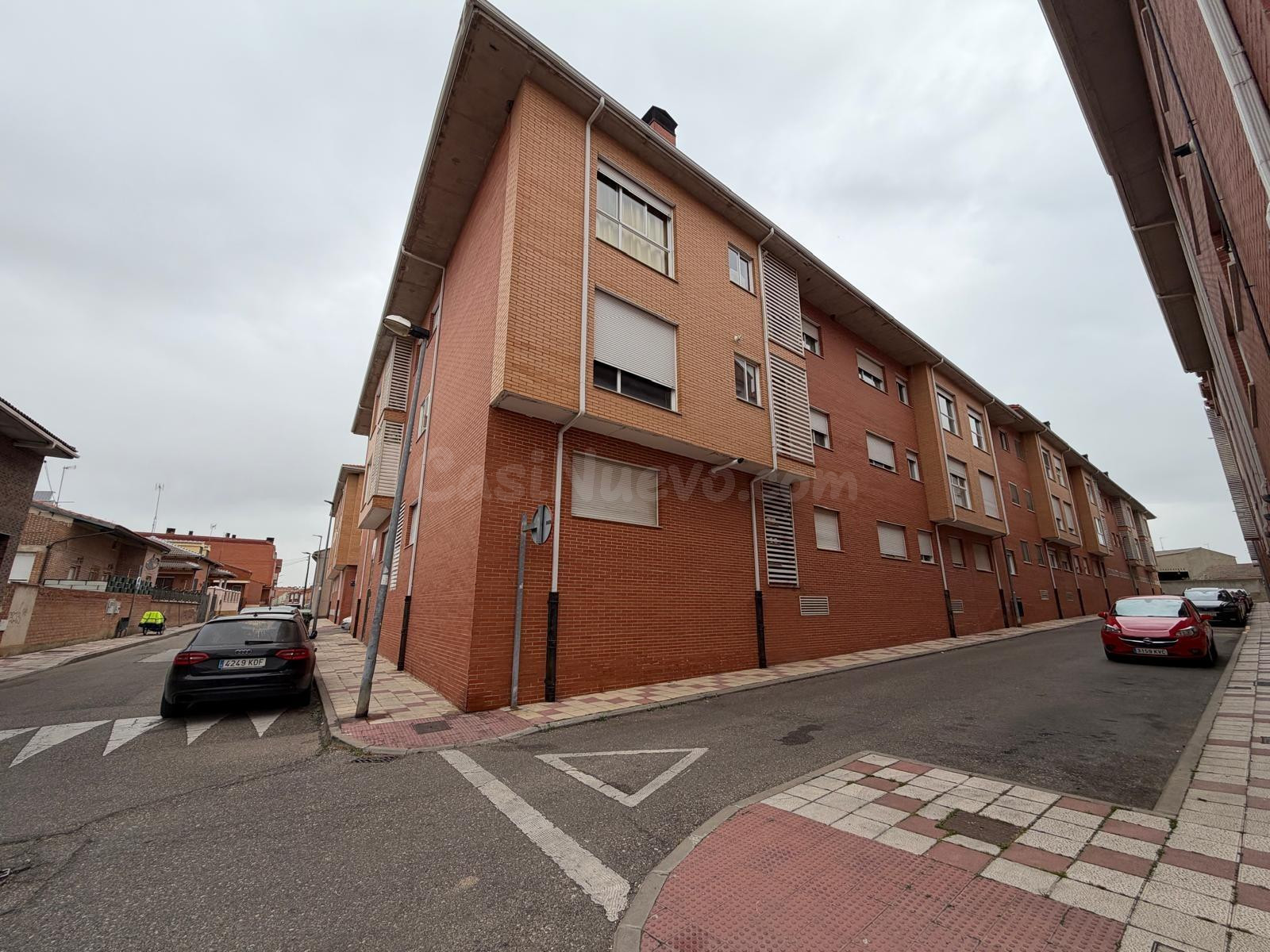 Piso en Santovenia