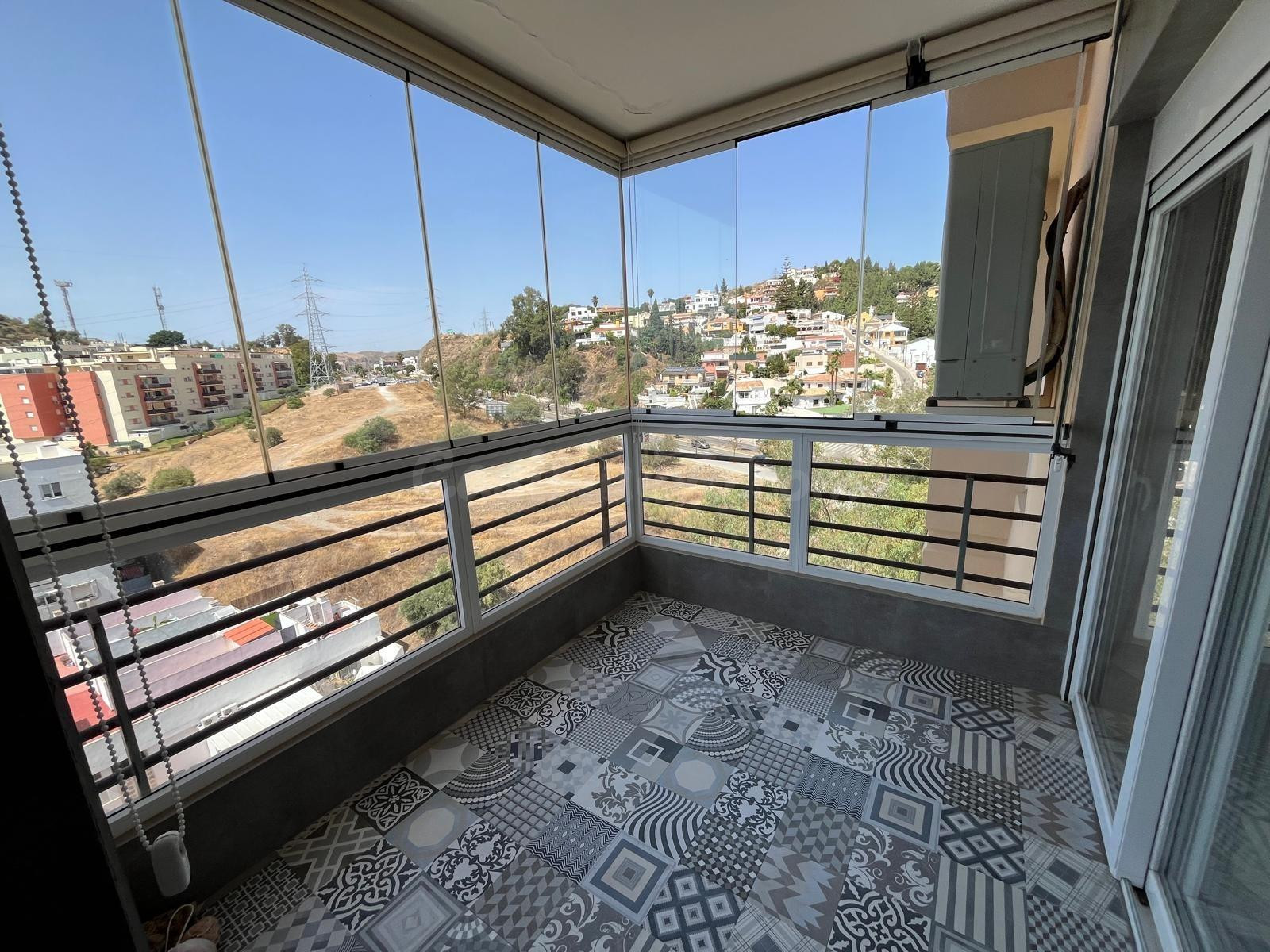 Piso de lujo de 4 habs hecho hoy a 3, 2 baños con terraza y 