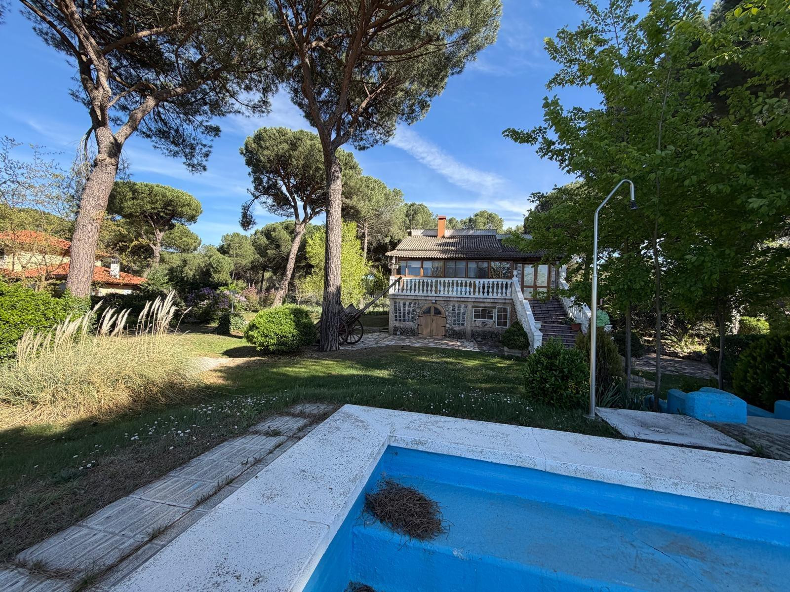 CASA EN LA URBANIZACIÓN DEHESA DE PEÑALBA - foto 3