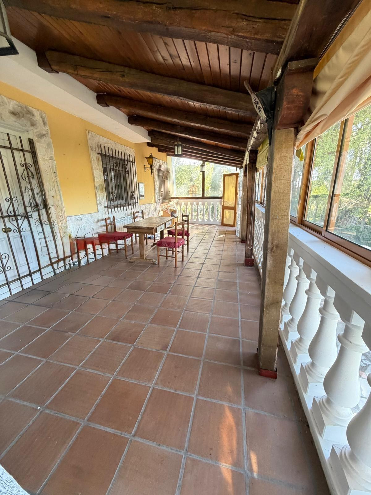 CASA EN LA URBANIZACIÓN DEHESA DE PEÑALBA - foto 4