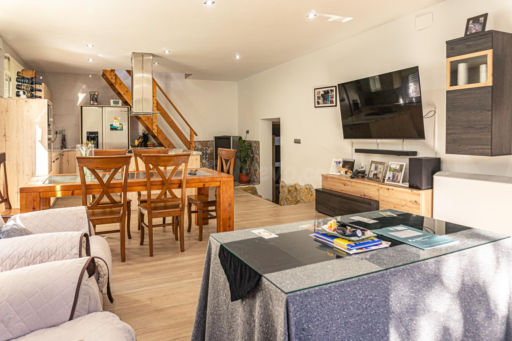 ESPECTACULAR CASA CON TERRENO EN LA SIERRA SUR - foto 4
