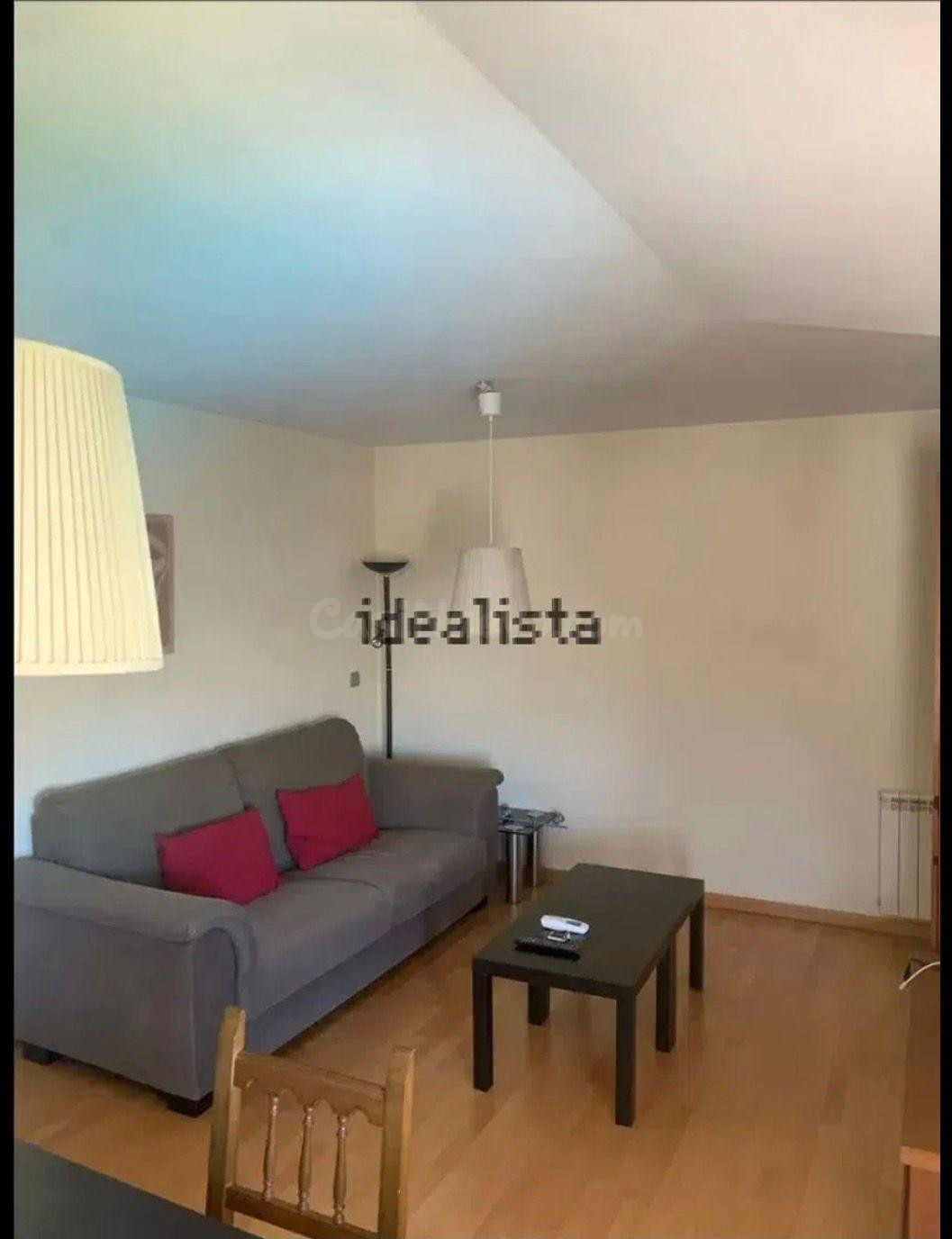 Piso en Plaza de Jesús - Olmedo(Valladolid) - foto 2