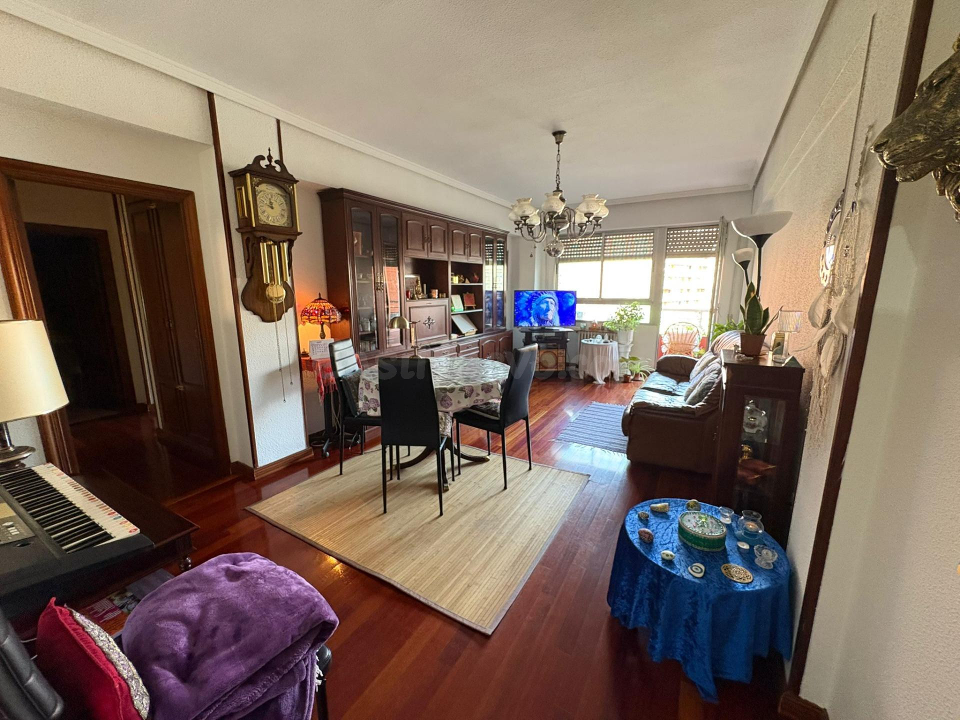 PISO EN VENTA CALLE HUELGAS - foto 5