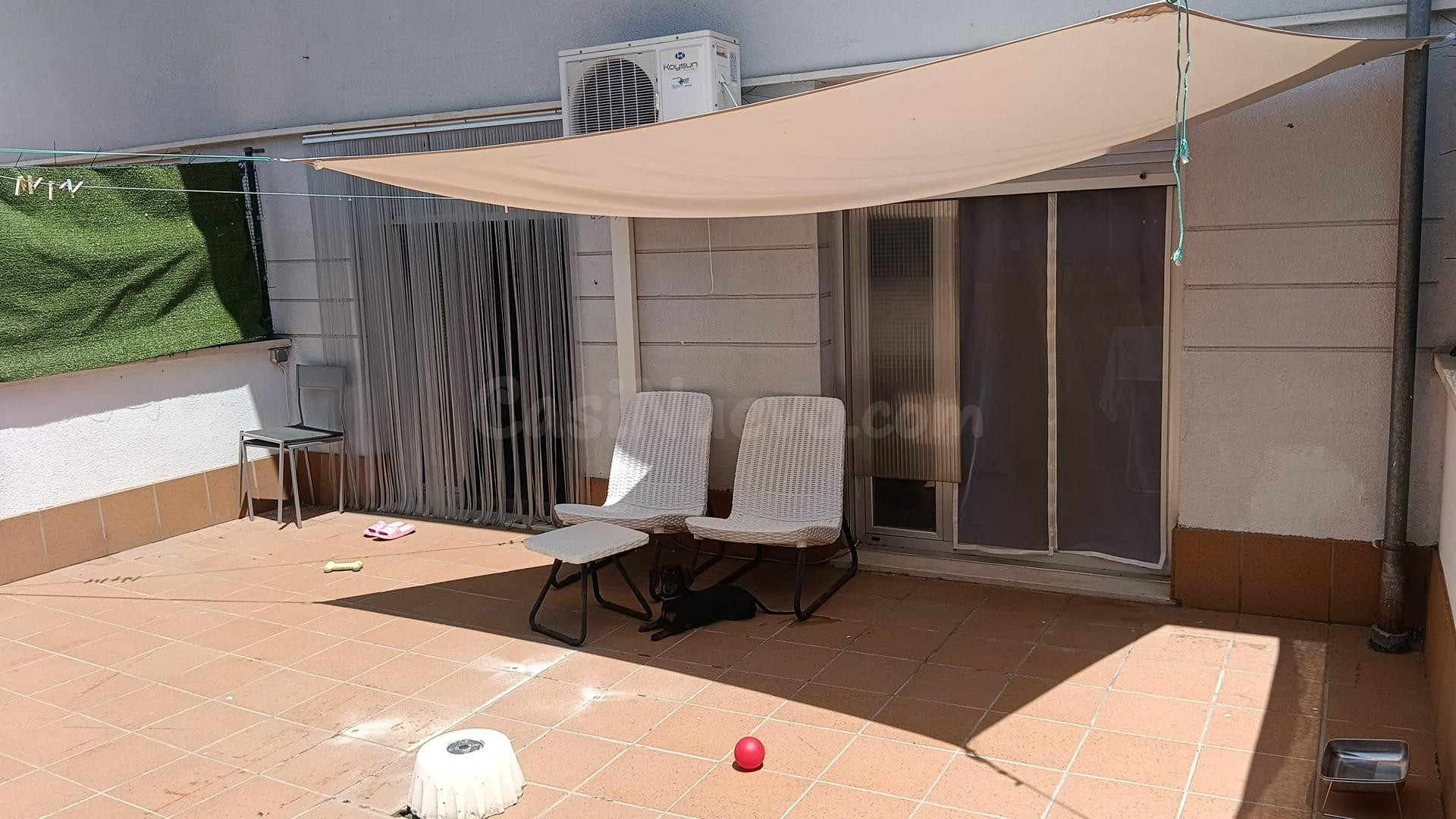 BAJO CON GRAN TERRAZA EN ZARATÁN