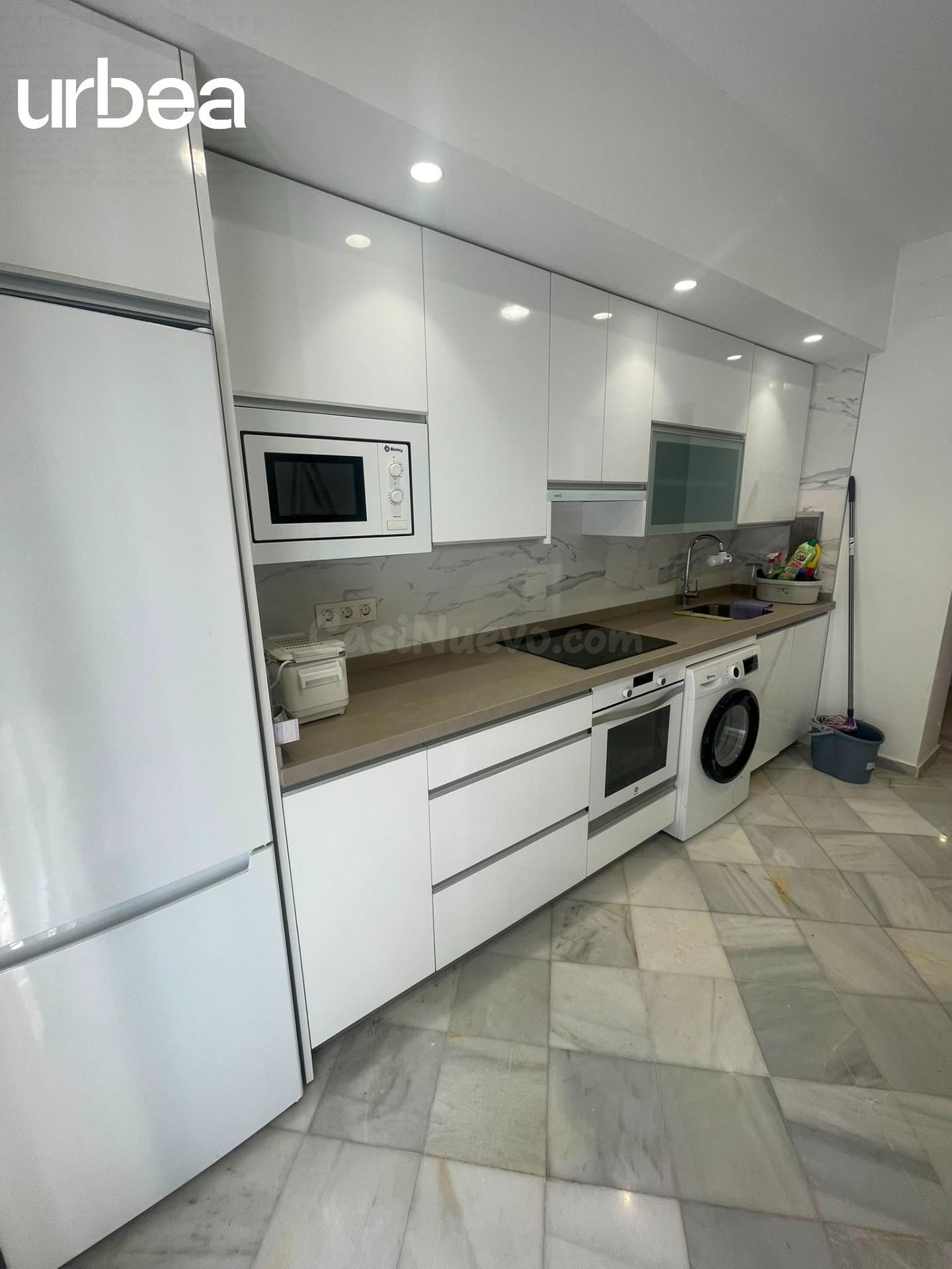 URBEA GESTIÓN INMOBILIARIA presenta estos dos magníficos loc - foto 5