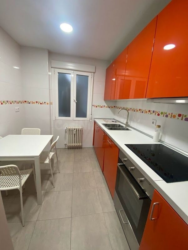 Piso 3 habitaciones 115m² en alquiler - Centro - foto 4