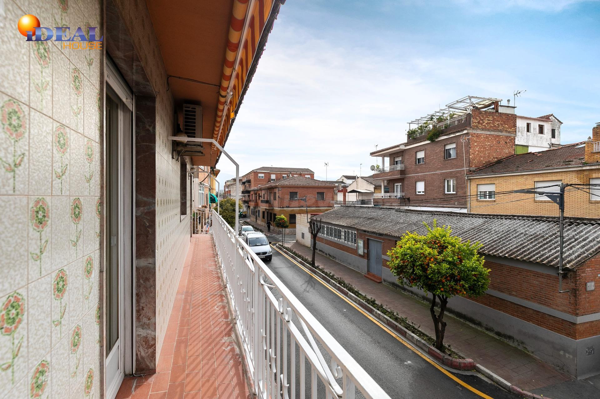 SOLAR EN ARMILLA PARA EDIFICIO DE VIVIENNDAS - foto 4