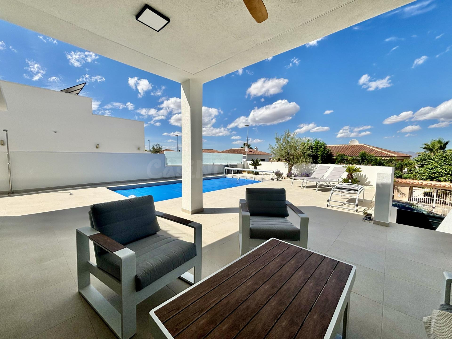 VILLAS DE OBRA NUEVA EN ROJALES - foto 2