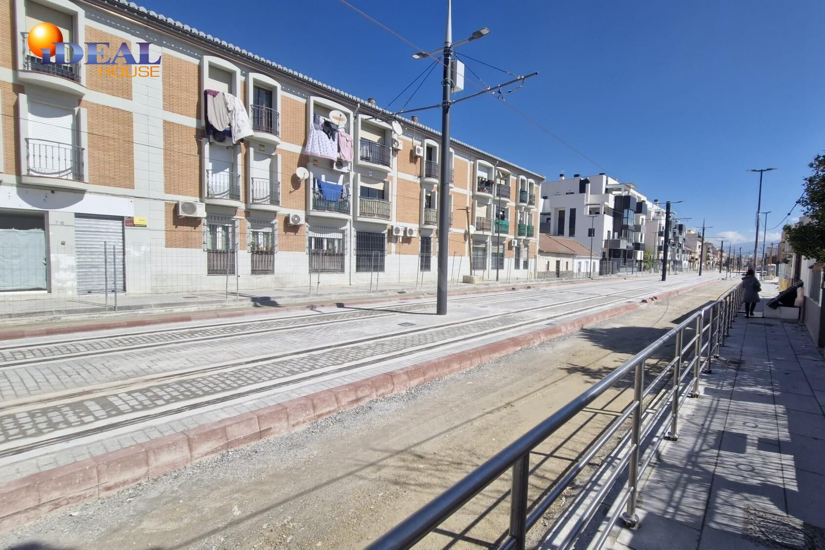 Amplio Local Comercial en Armilla - Oportunidad para Reforma - foto 5