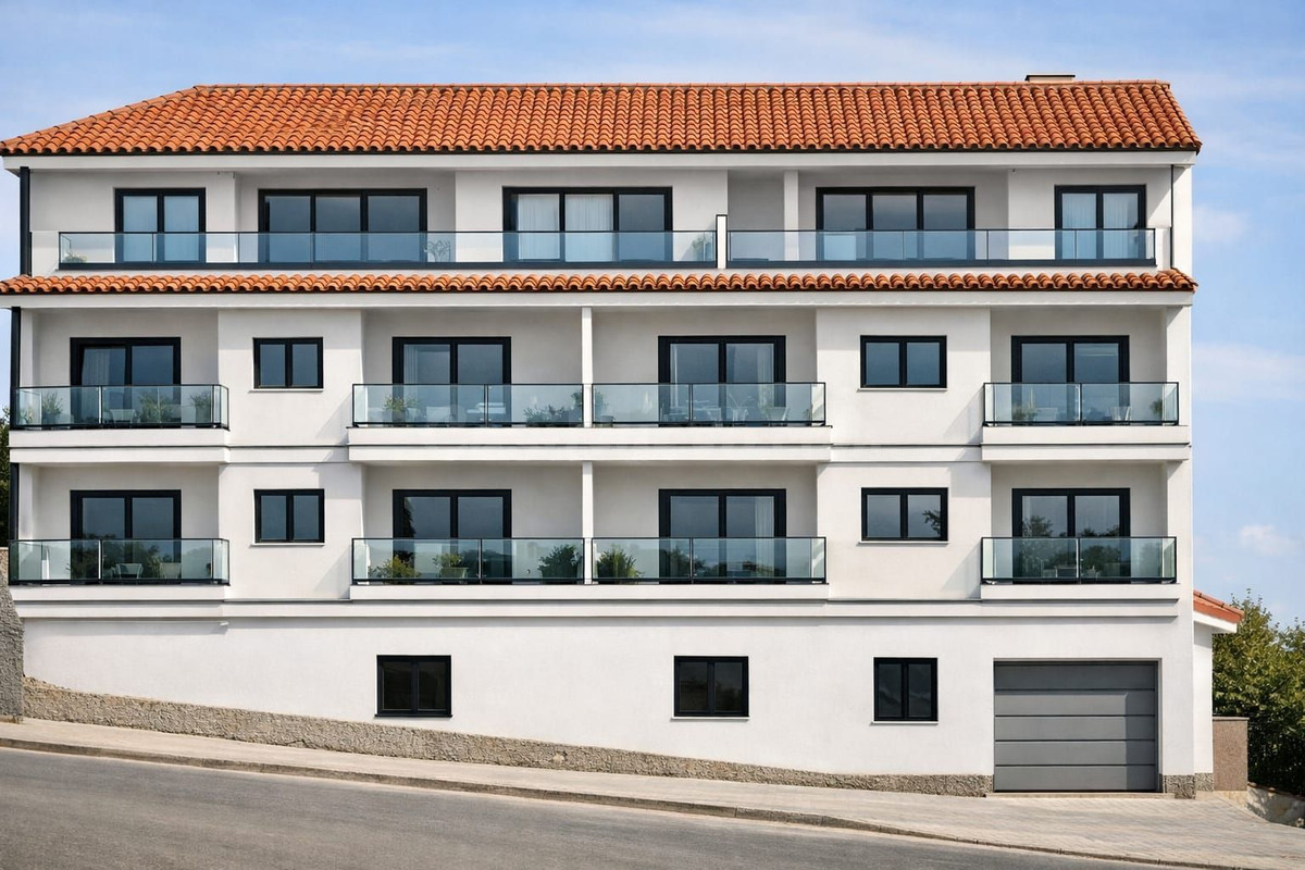Planta baja 3 habitaciones 112m² en venta - Ojen pueblo