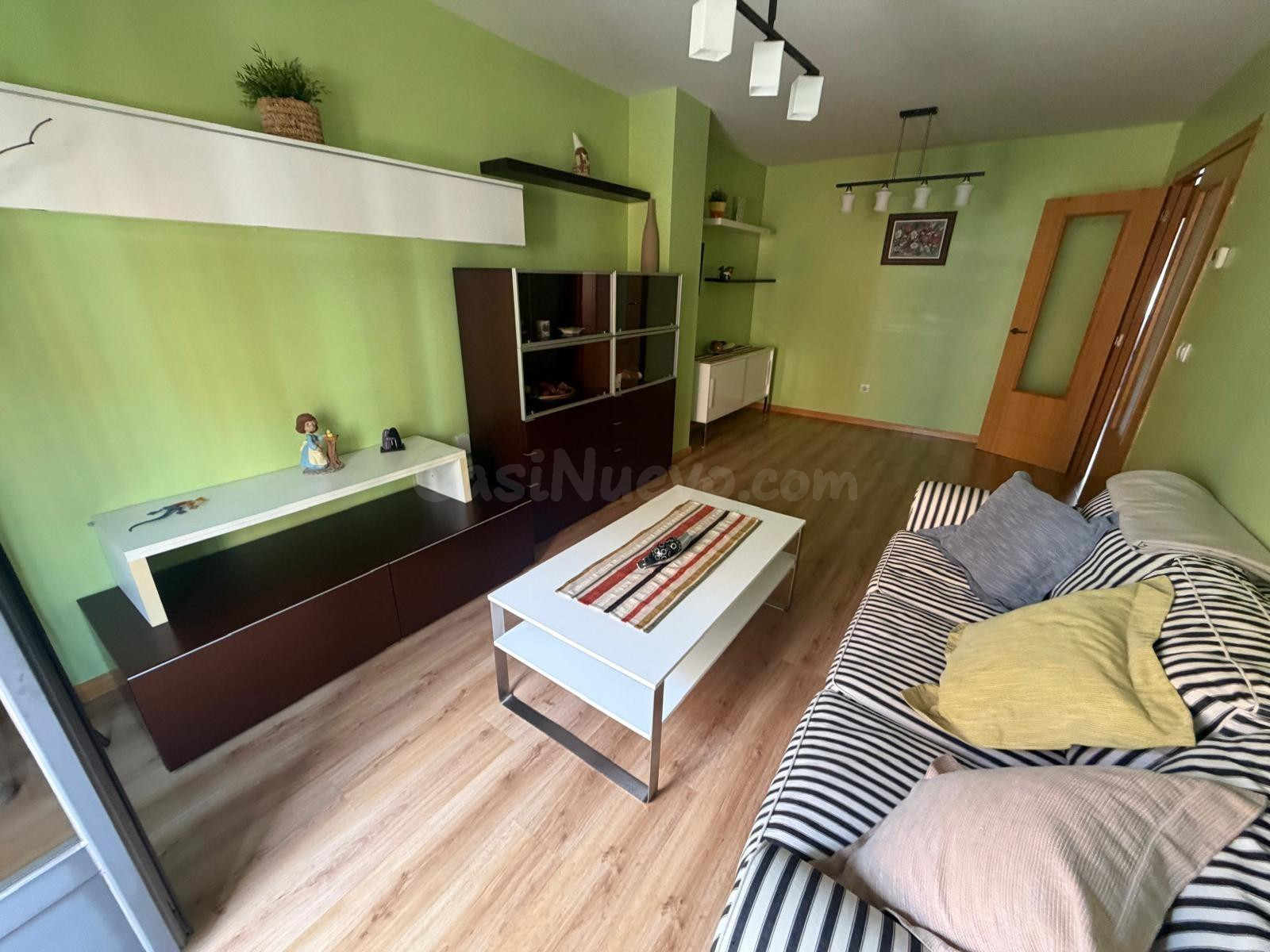 PISO EN VENTA CALLE ALFREDO MARTIN SANTOVENIA DE PISUERGA - foto 3