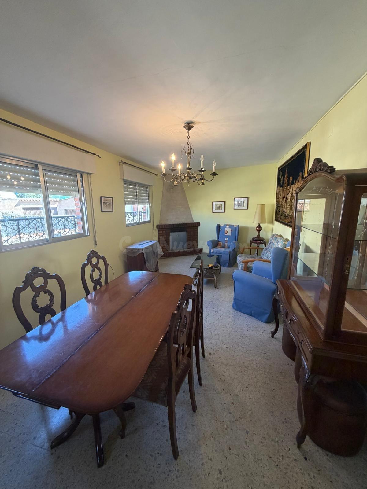 Piso en venta en Villalba de los Alcores - foto 2