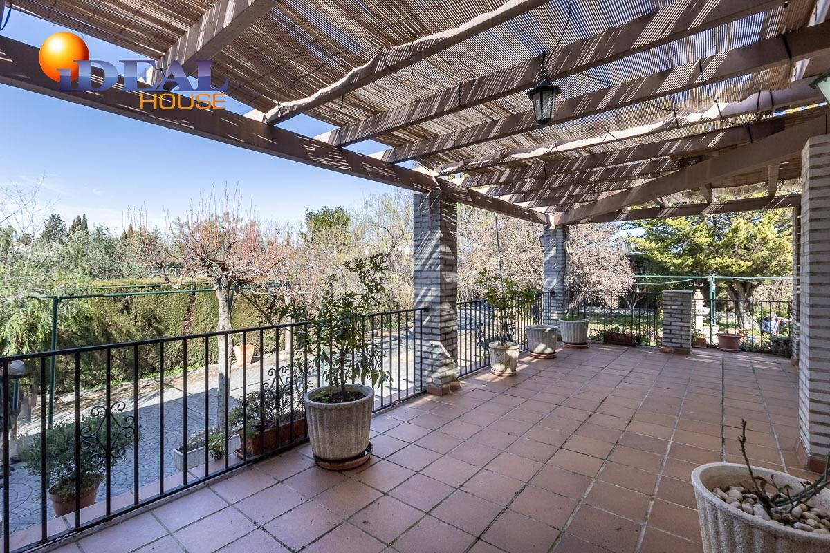 CHALET CON PARCELA URBANIZABLE - foto 4