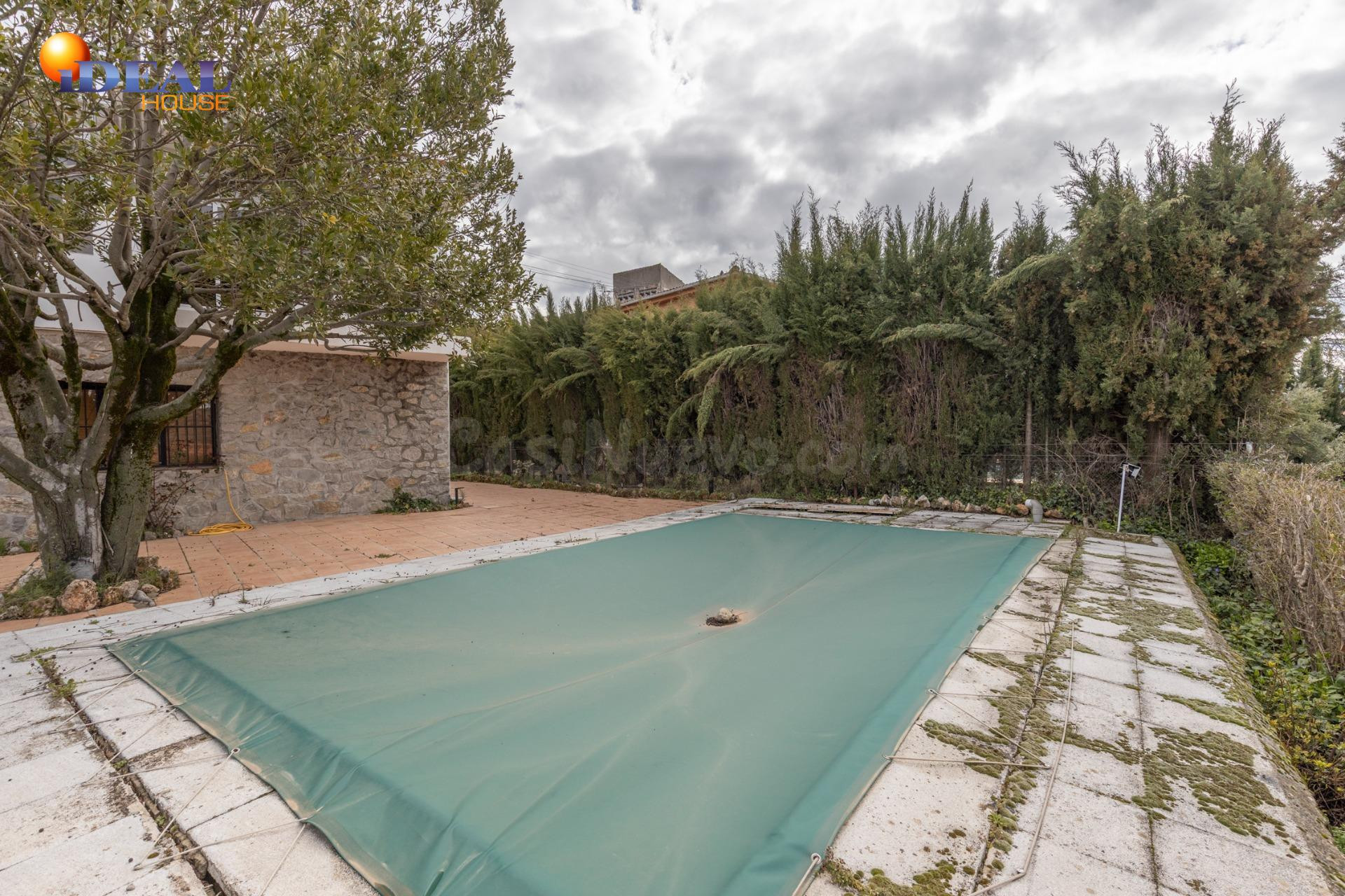 ESPECTACULAR CASA CON LICENCIA TURISTICA EN HUETOR SANTILLAN - foto 2
