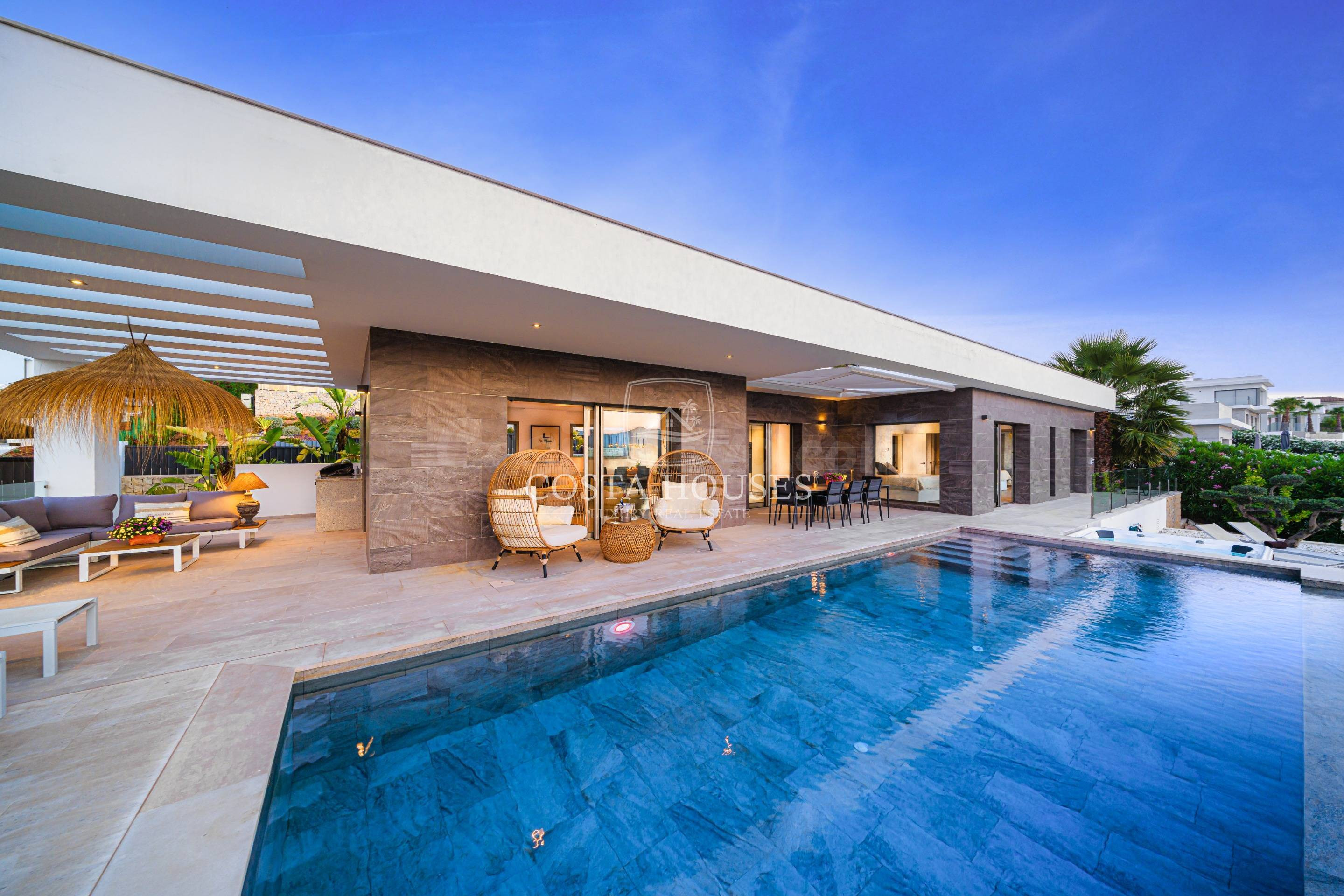 ᑕ❶ᑐ VILLA PHILIA | Villa vistas al Mar en Residencial de Luj - foto 3