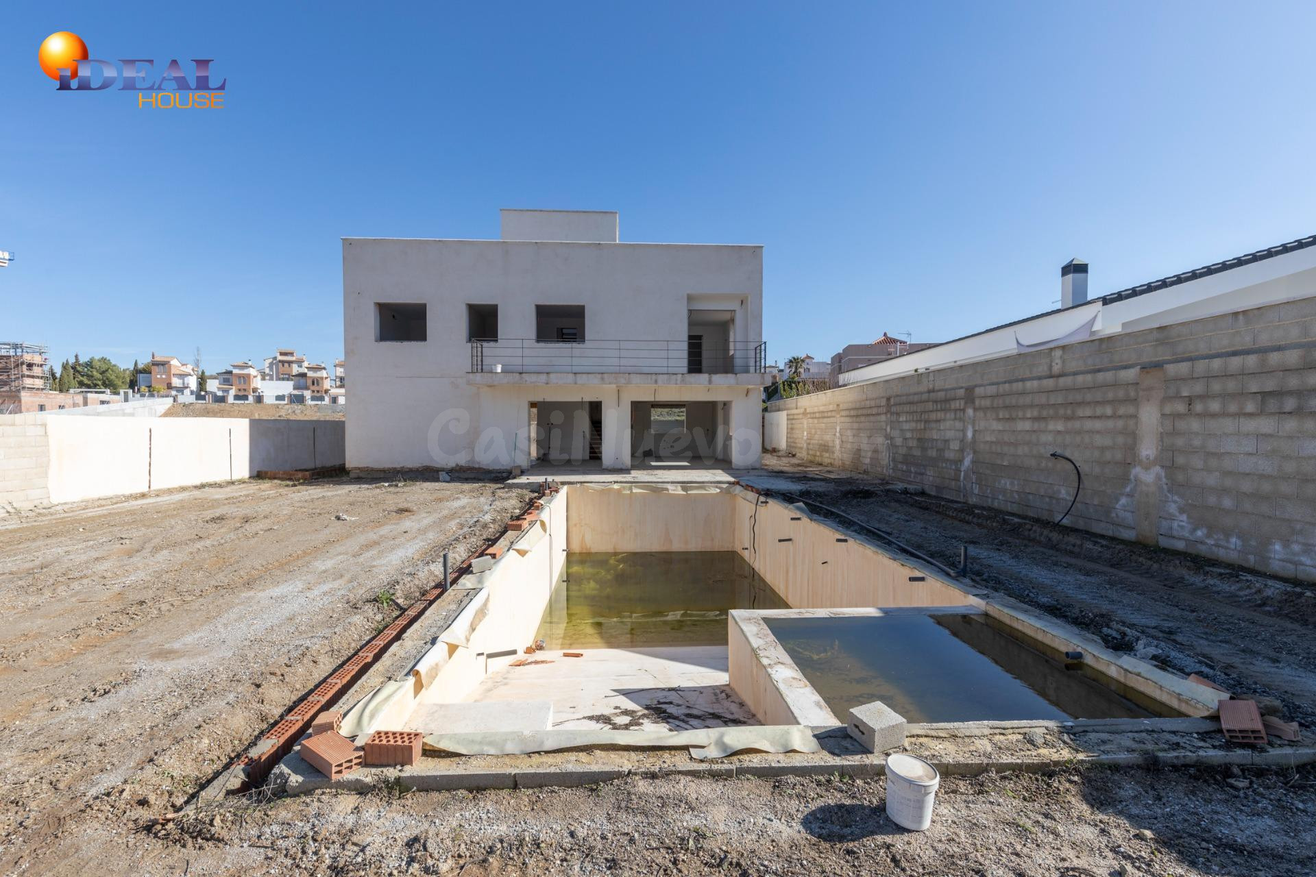 Casa en venta en construcción en Cañadas del Parque