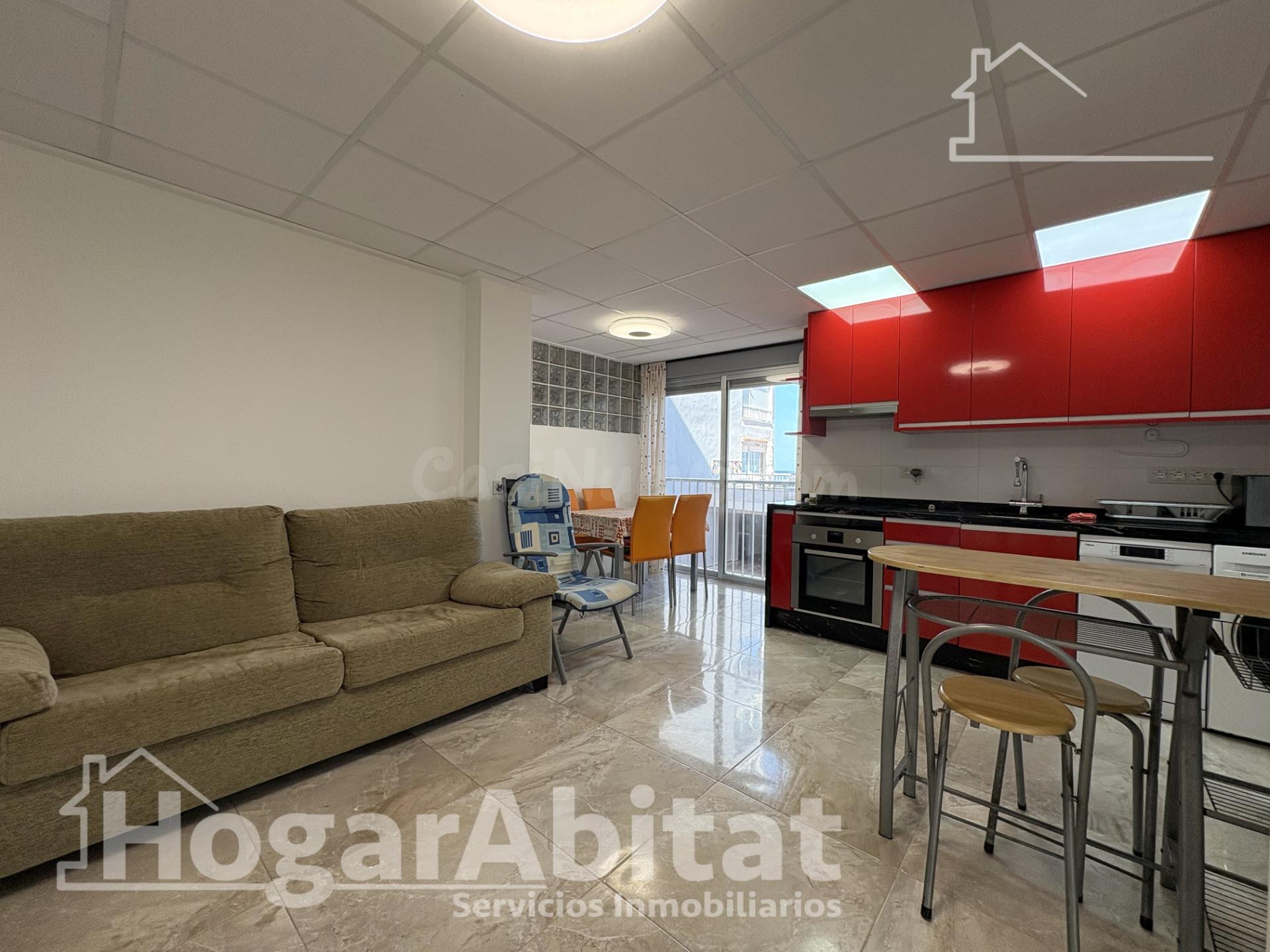 ¡REFORMADO! EXTERIOR CON ACCESO AL MAR, TERRAZA Y GARAJE