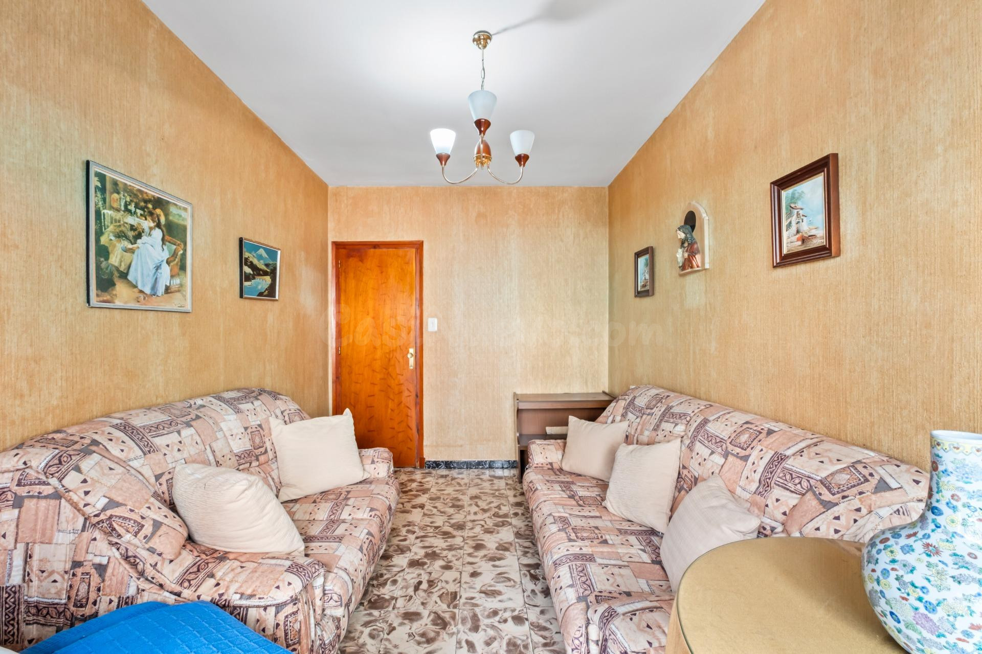 VIVIENDA CON GRAN POTENCIAL - foto 3