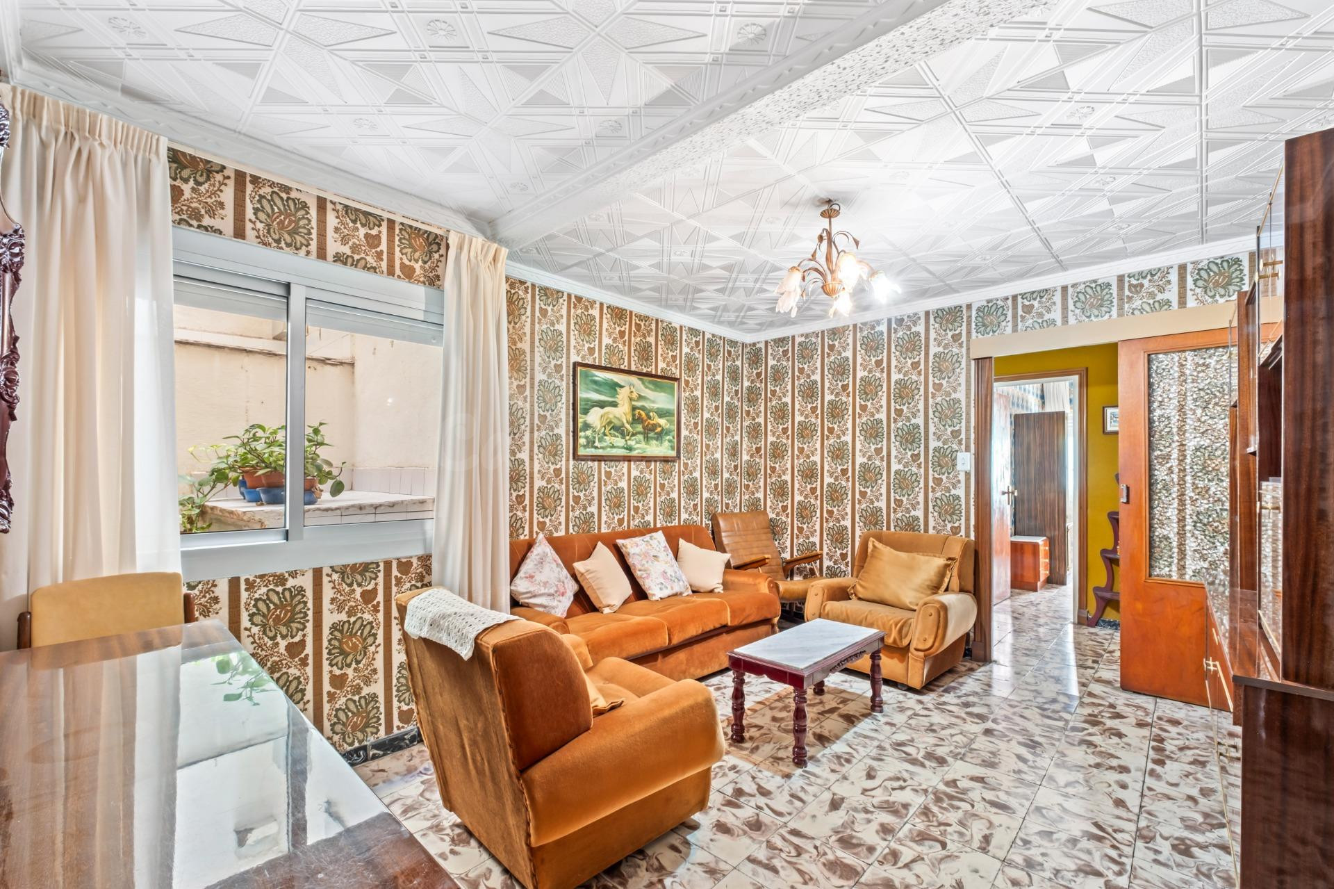 VIVIENDA CON GRAN POTENCIAL - foto 4