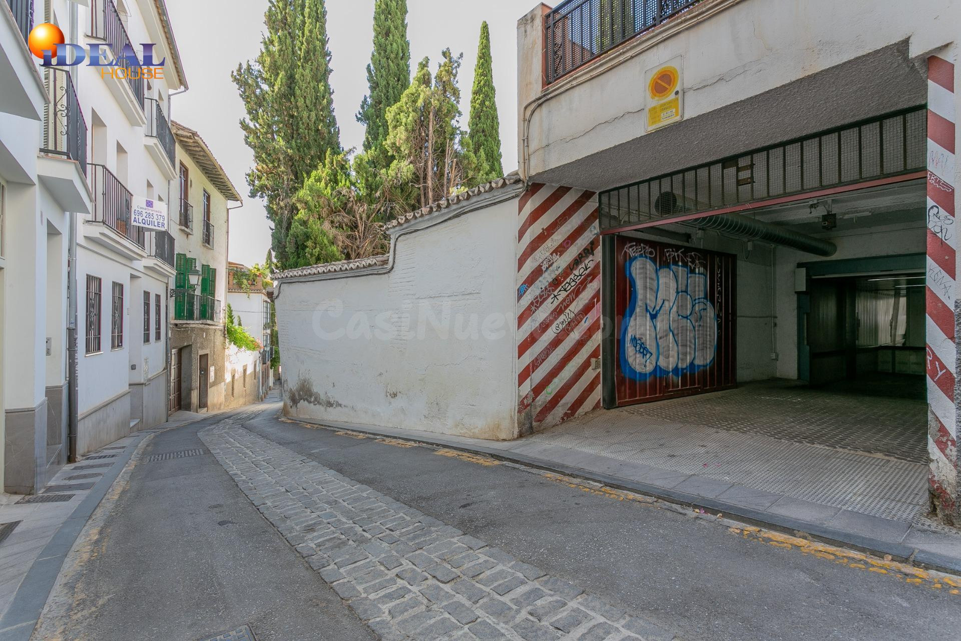 TRATESTERO EN VENTA EN EL CENTRO DE GRANADA