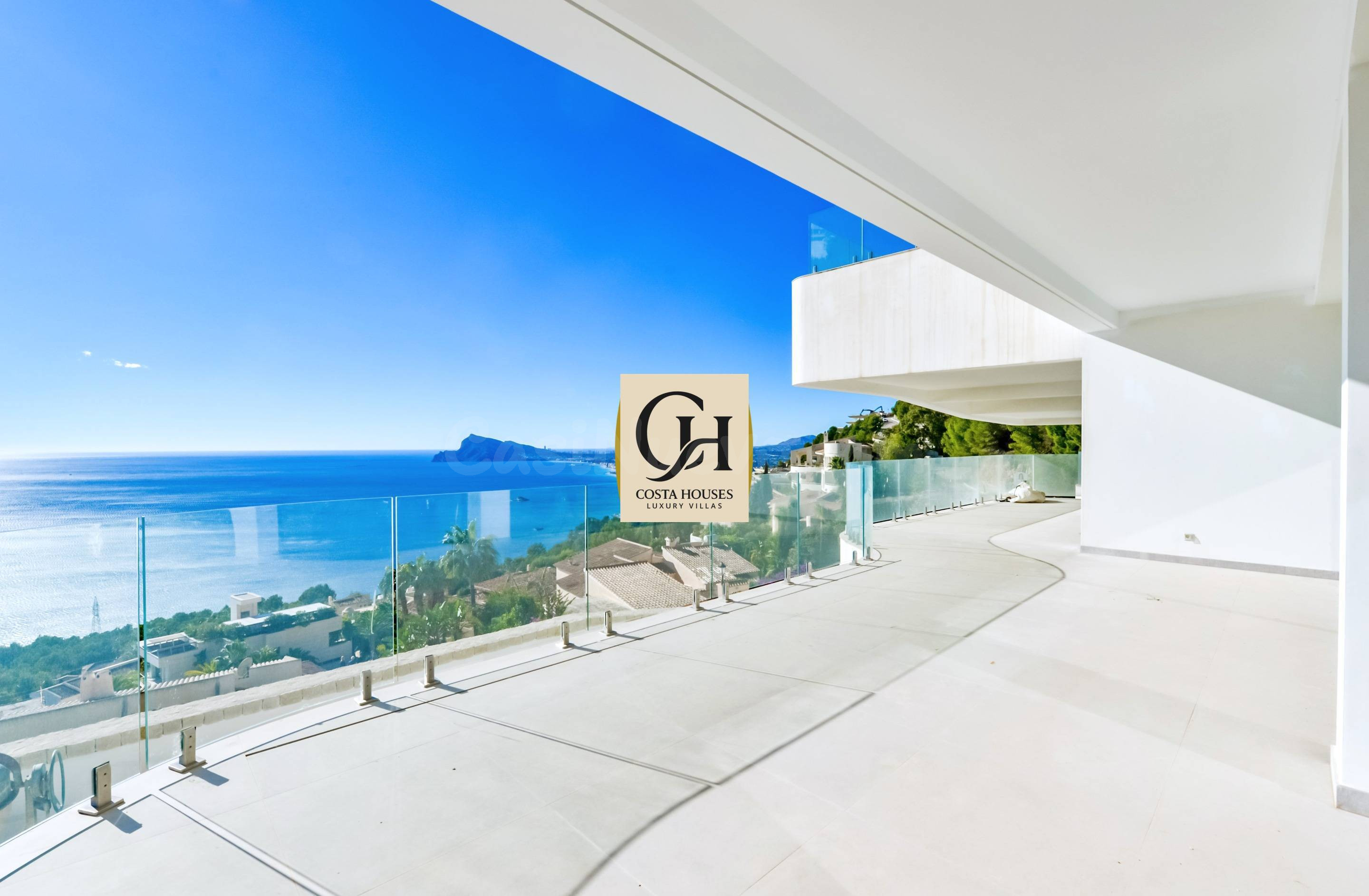 VILLA WAVE - Exclusiva Villa de Lujo en Costa Blanca Norte ·