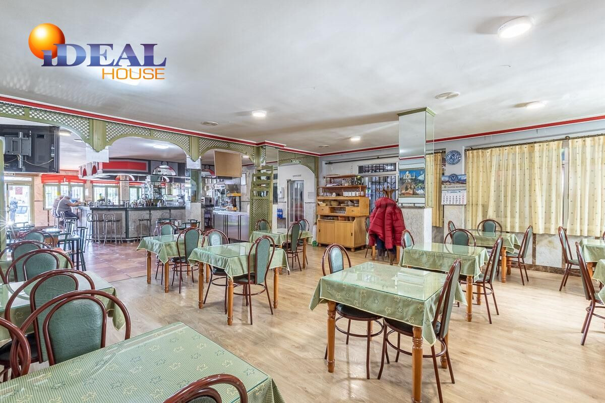 OPORTUNIDAD DE INVERSIÓN: RESTAURANTE EN FUNCIONAMIENTO + VI - foto 4