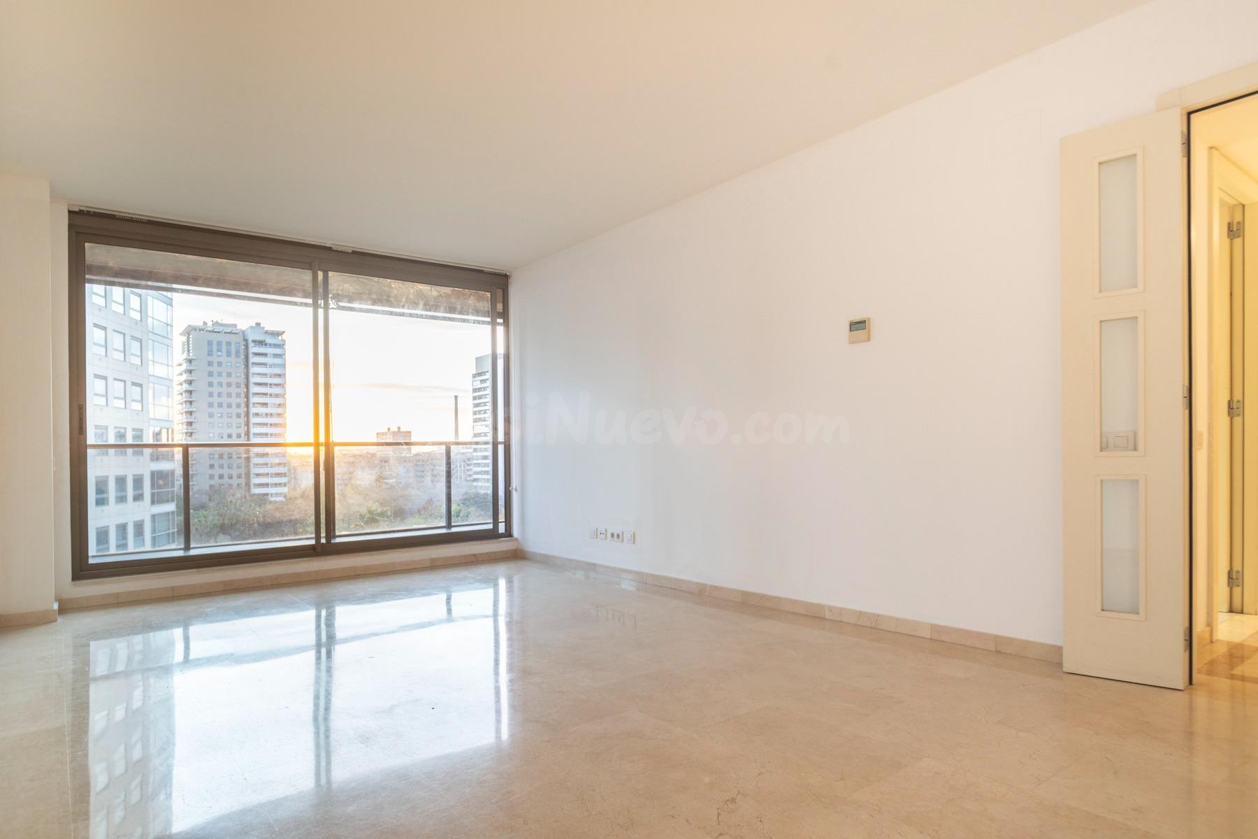 Piso 4 habitaciones 141m² en venta - Diagonal Mar i el Front - foto 2