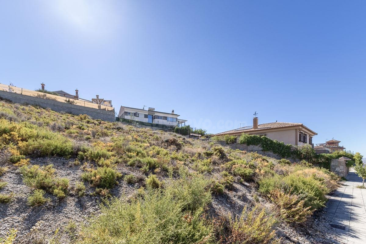 Solar en venta en la Zubia - foto 3