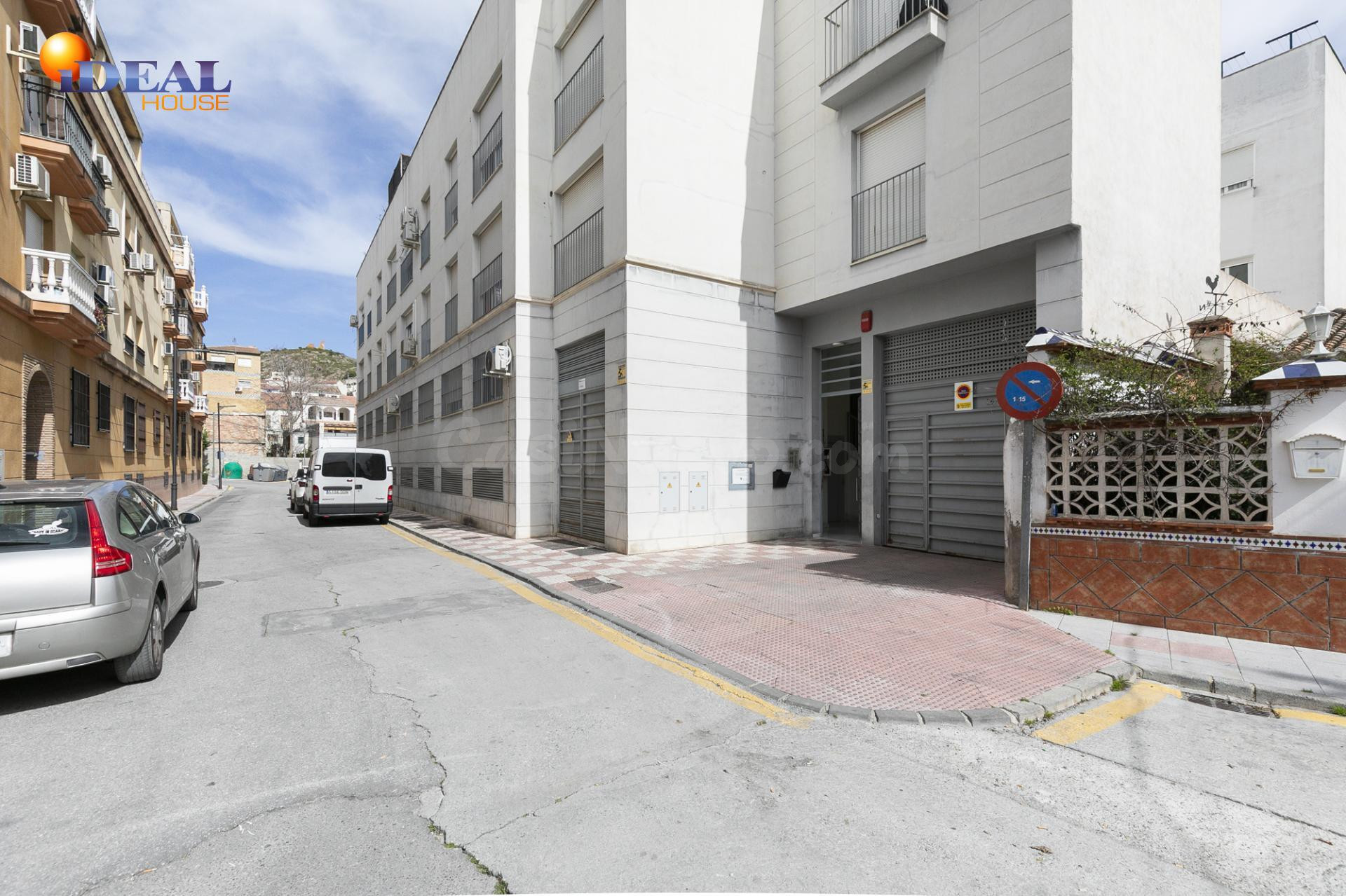 Se vende VPO en Pinos Puente - Junto al cuartel de la Guardi