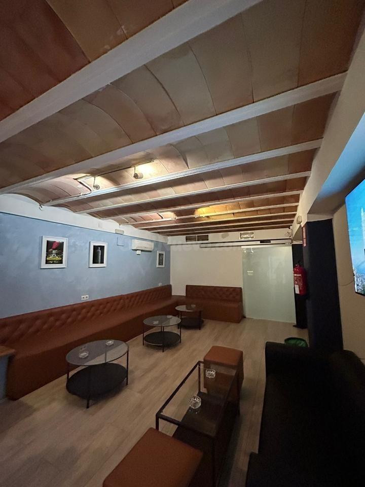 Local comercial 144m² en venta - Diagonal Mar i el Front Mar - foto 3