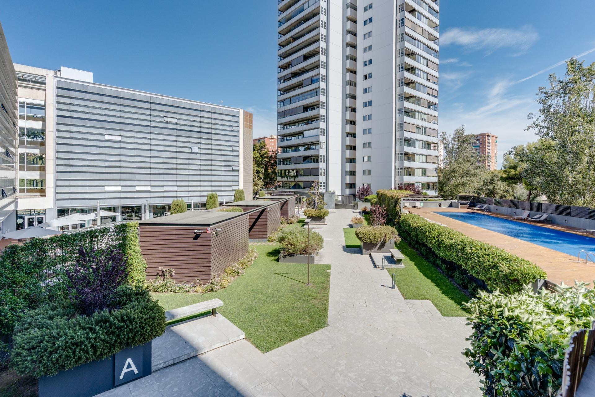 Piso 4 habitaciones 206m² en alquiler - Diagonal Mar i el Fr
