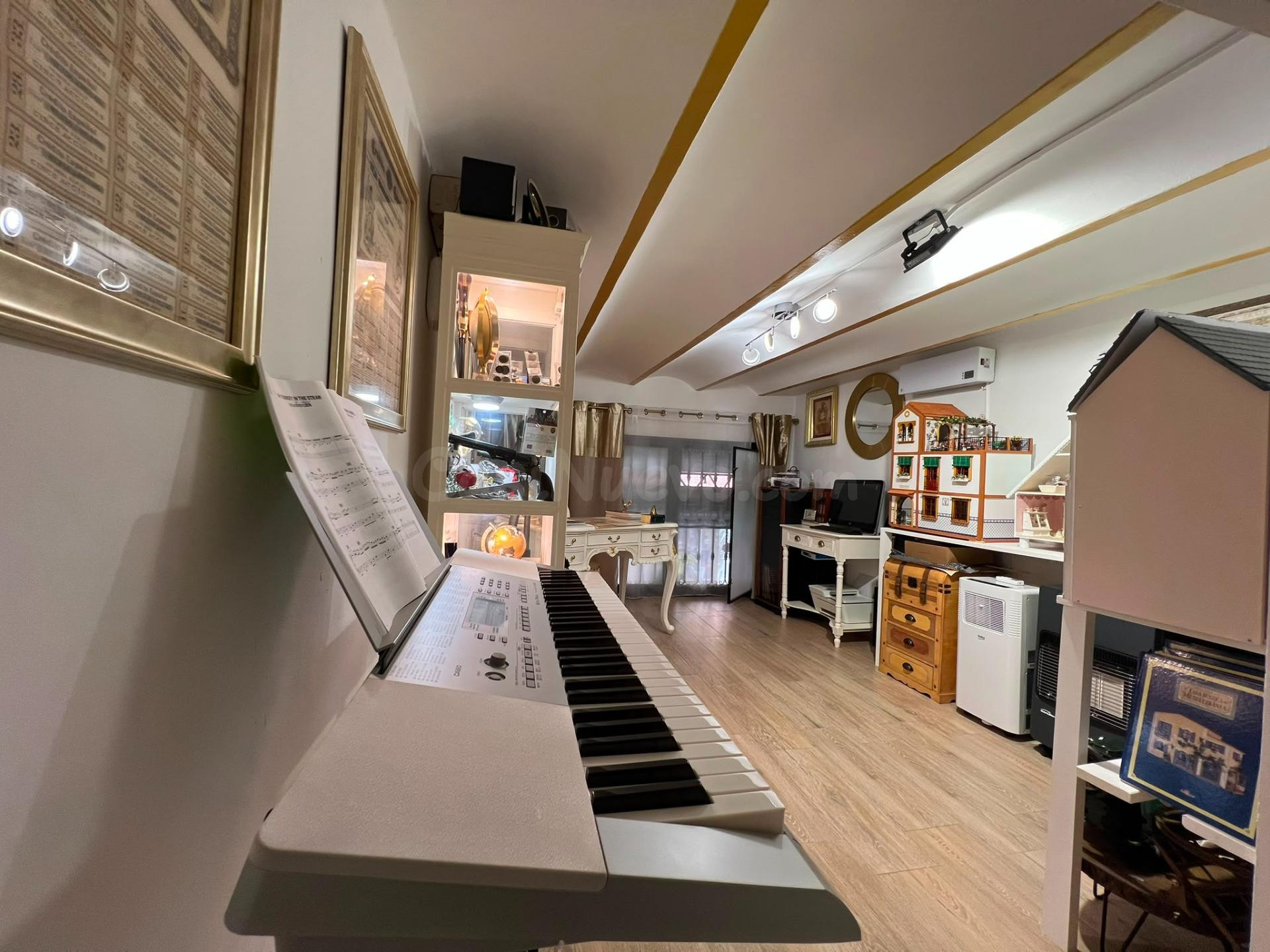 BAJOS DUPLEX EN POBLE SEC - foto 4
