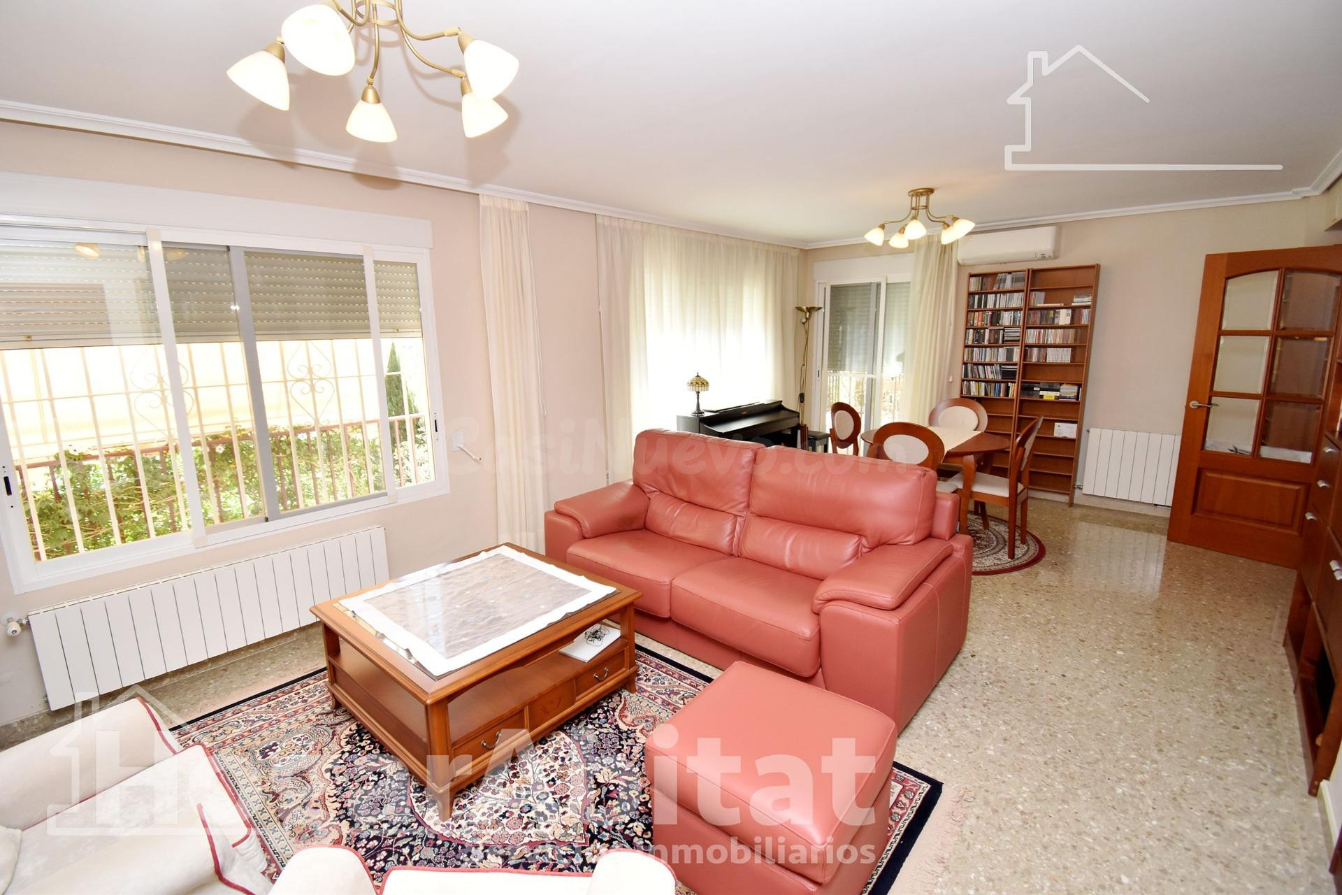 IMPRESIONANTE CHALET CON PISCINA, BARBACOA, AMPLIA TERRAZA Y - foto 3